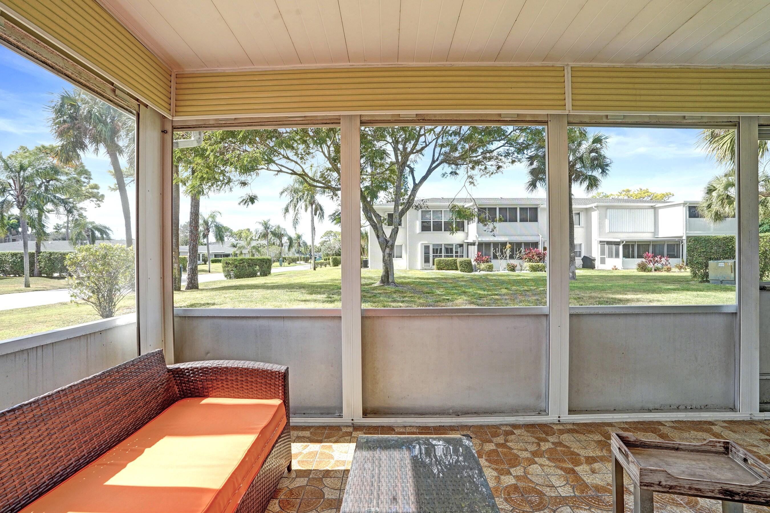 1435 SW 27th Avenue 101
