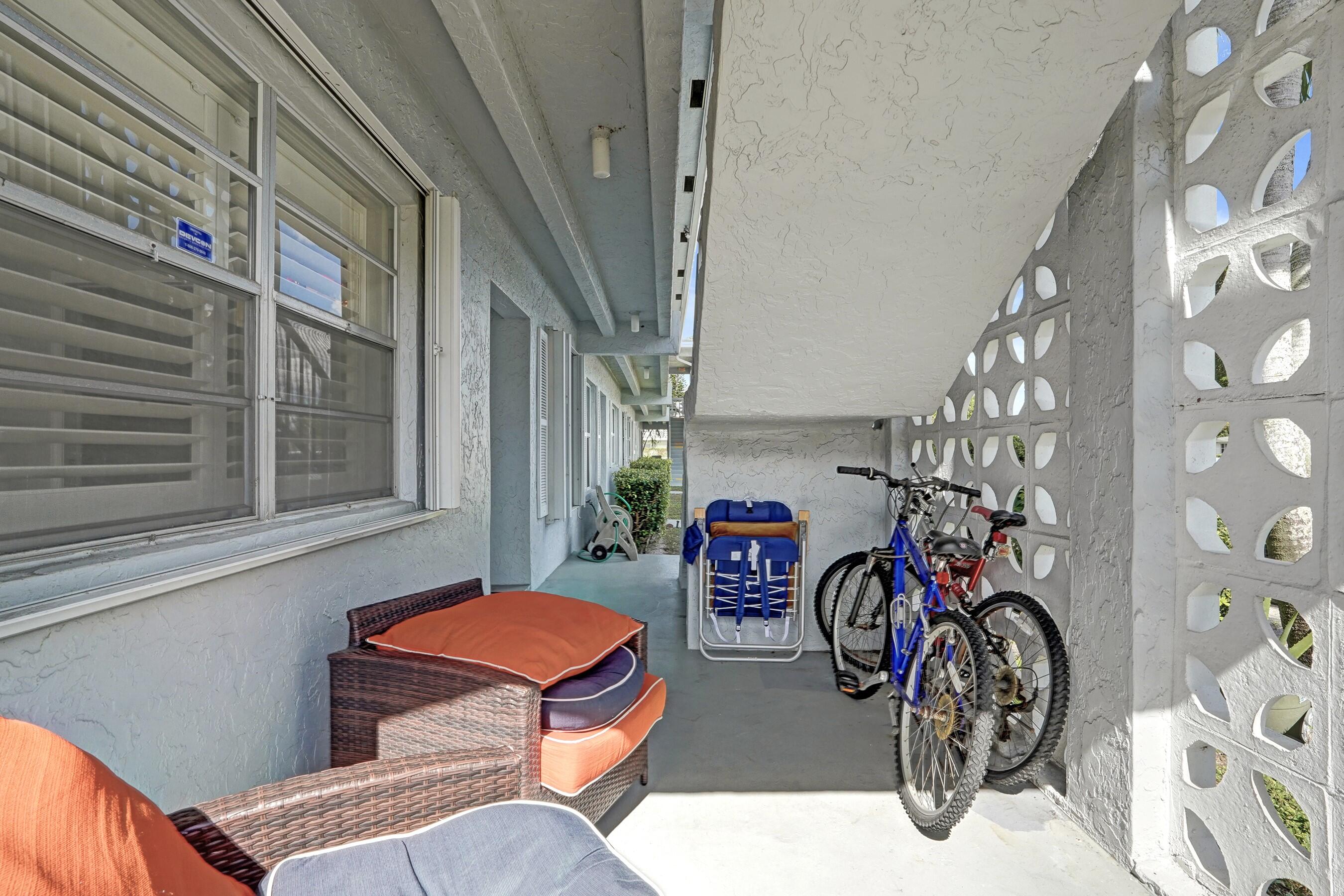 1435 SW 27th Avenue 101