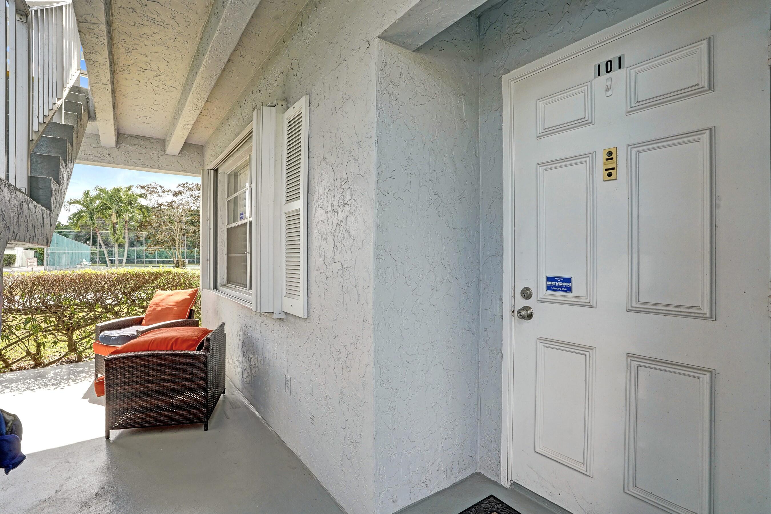 1435 SW 27th Avenue 101