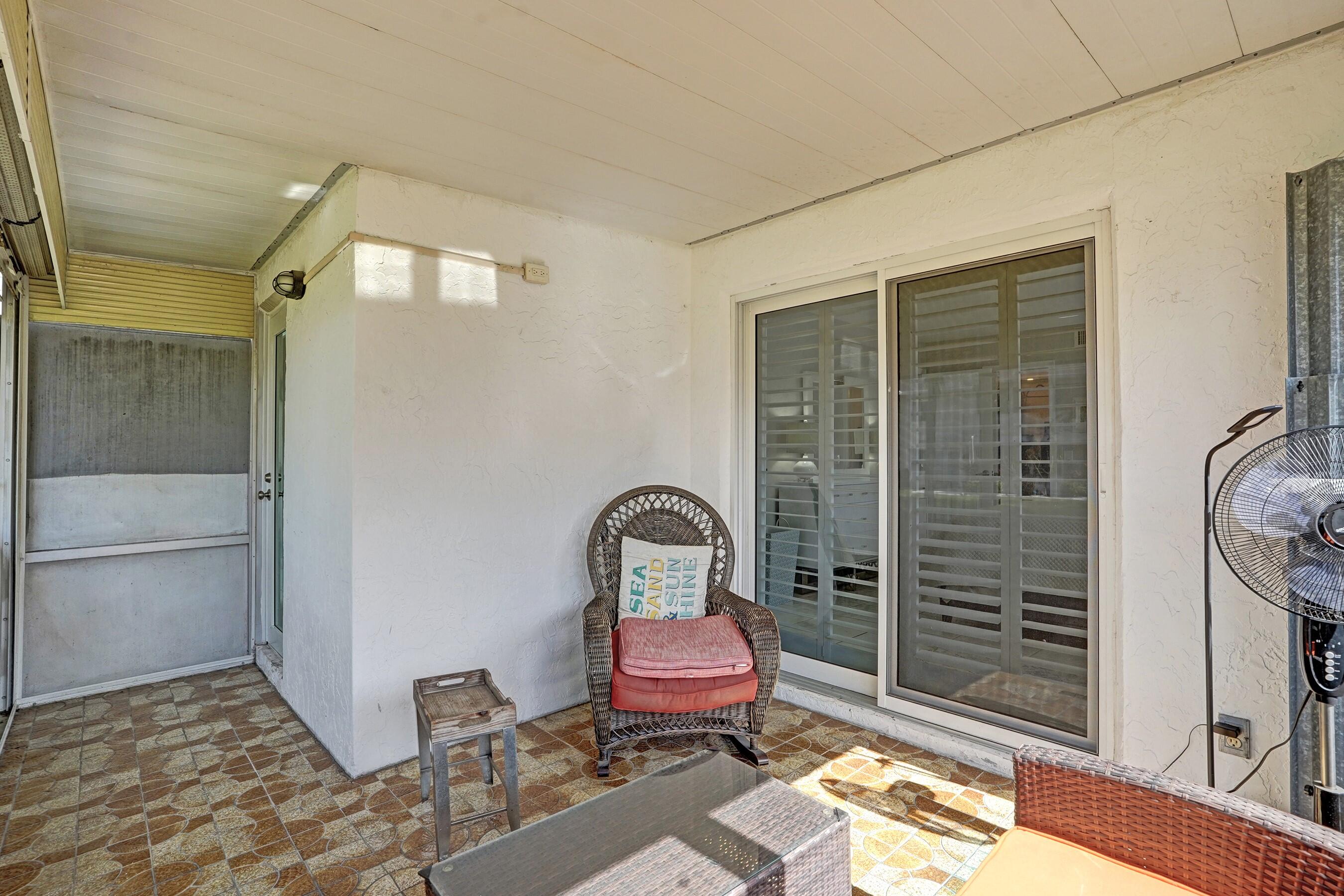 1435 SW 27th Avenue 101