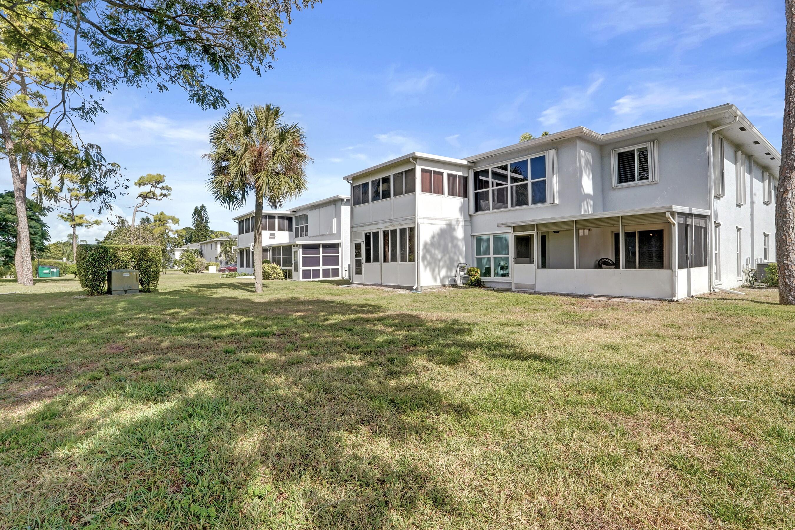 1435 SW 27th Avenue 101