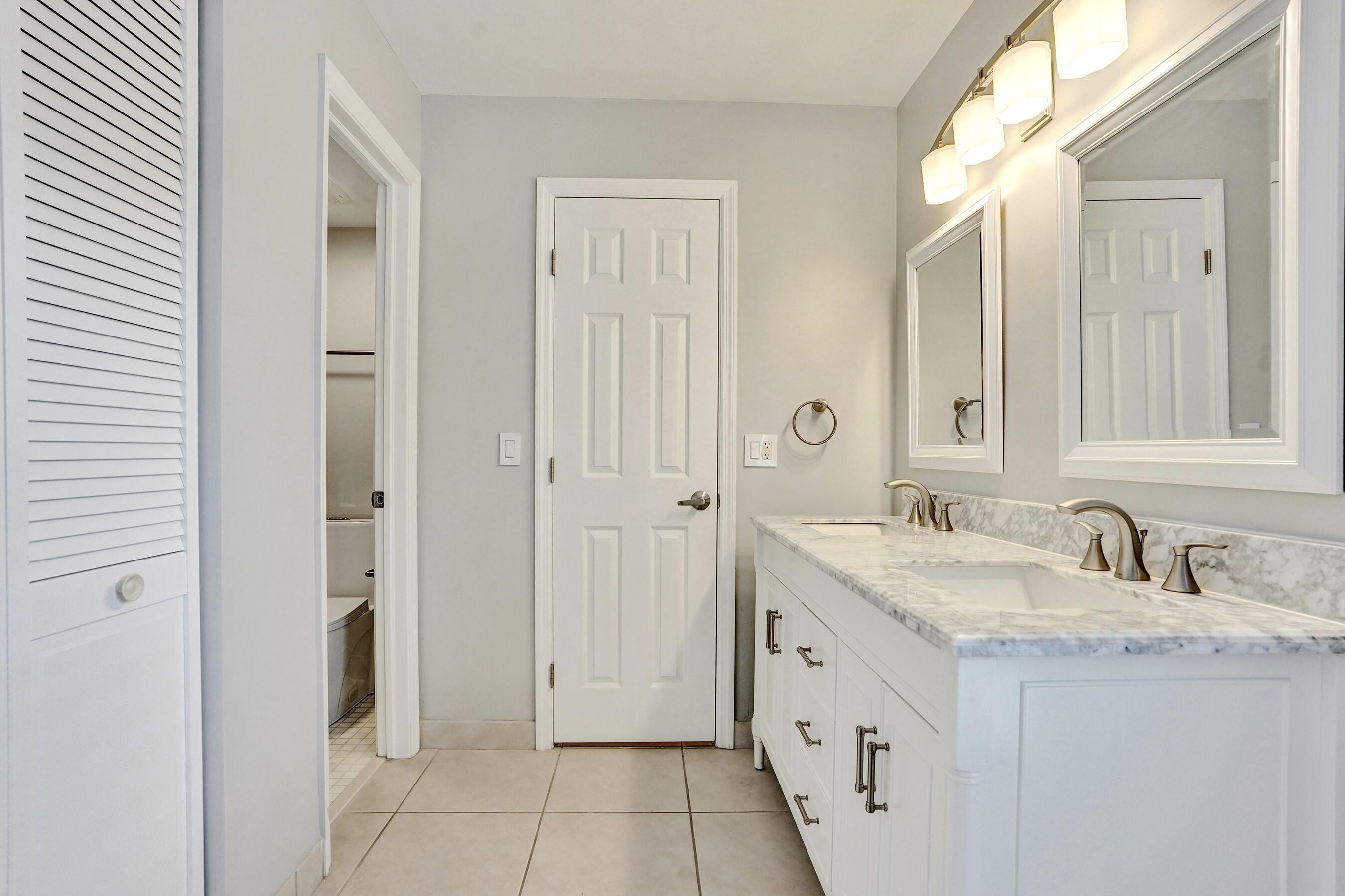 1435 SW 27th Avenue 101