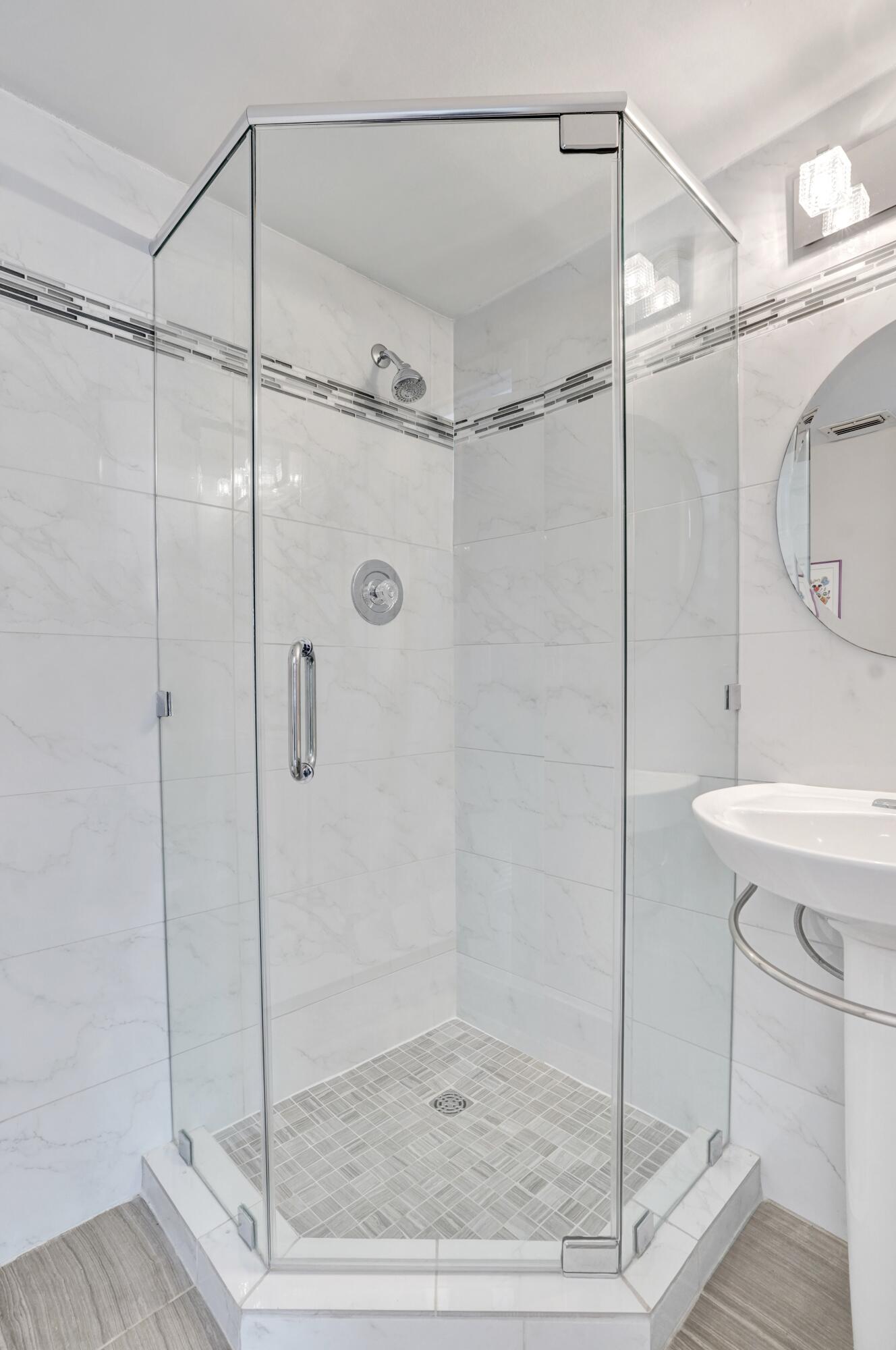 1435 SW 27th Avenue 101