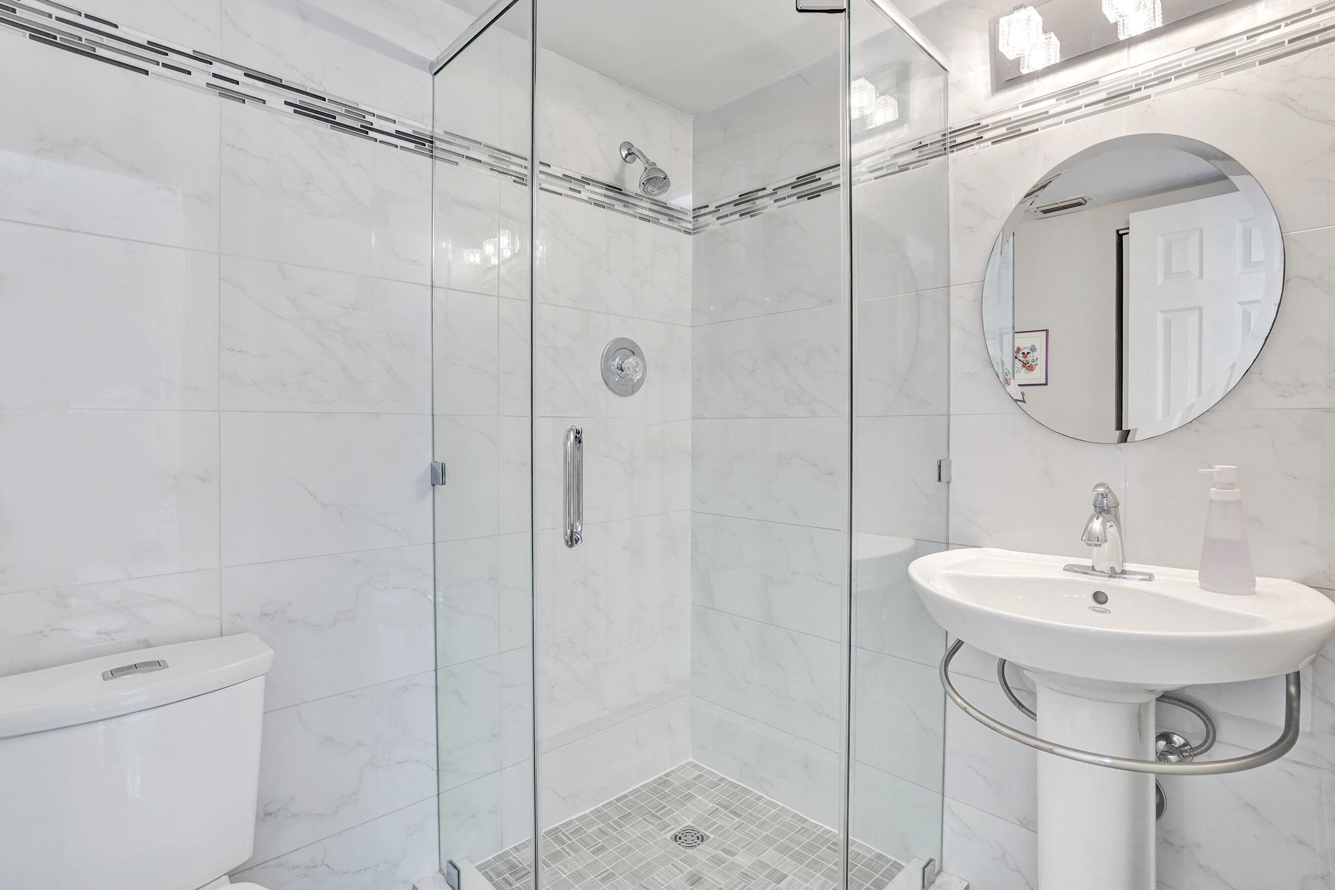 1435 SW 27th Avenue 101