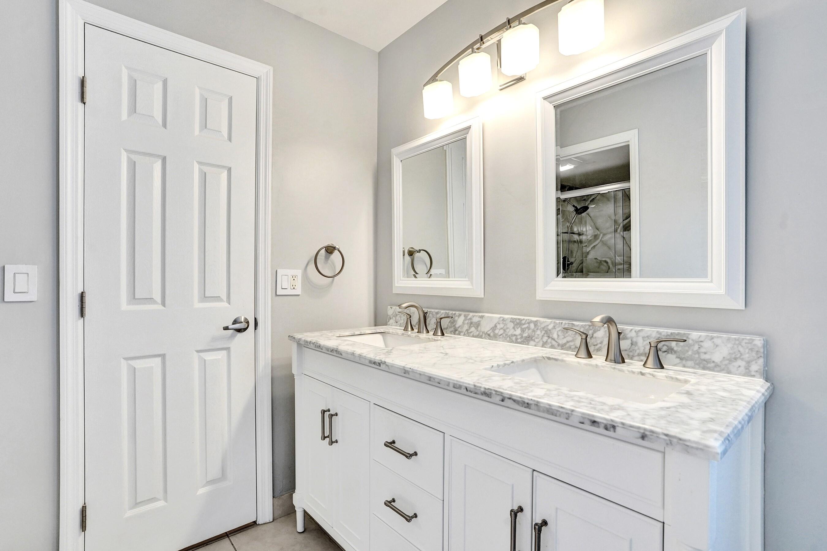 1435 SW 27th Avenue 101