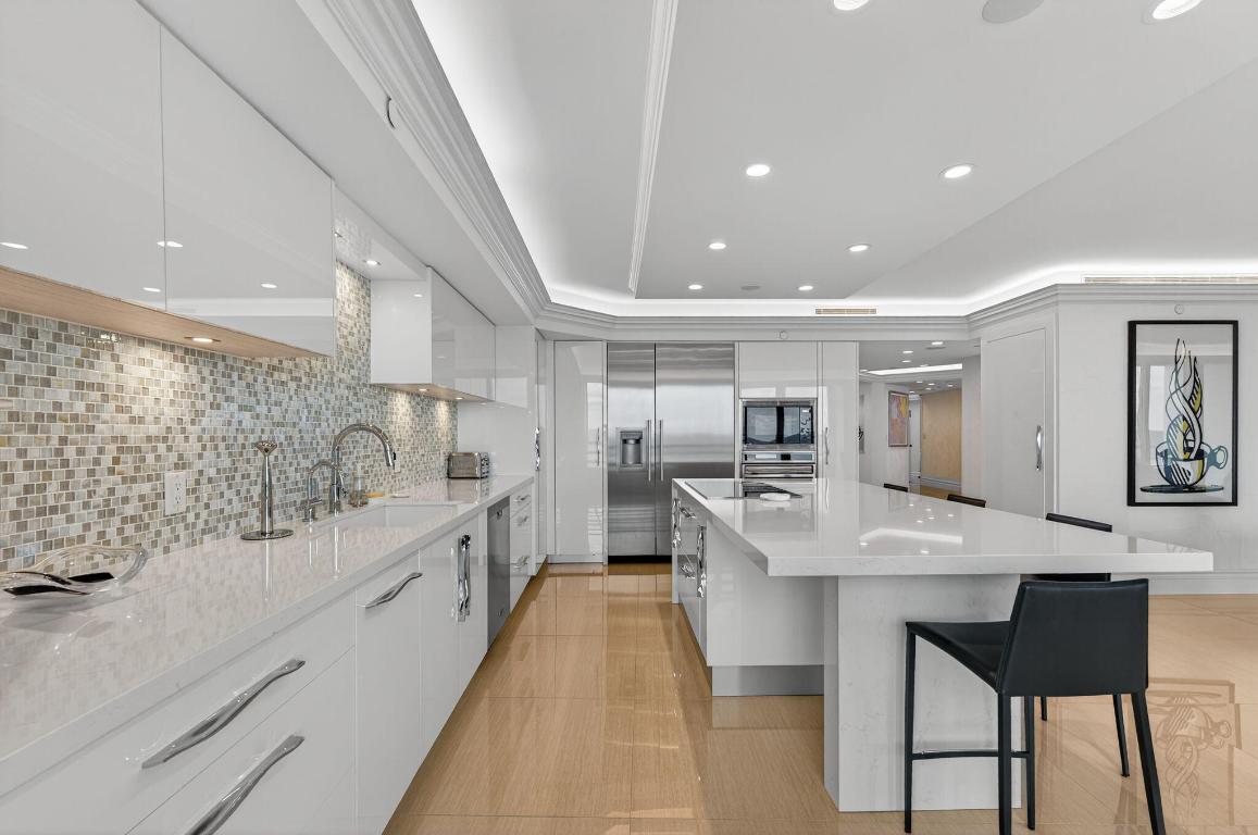 1400 S Ocean Boulevard 605