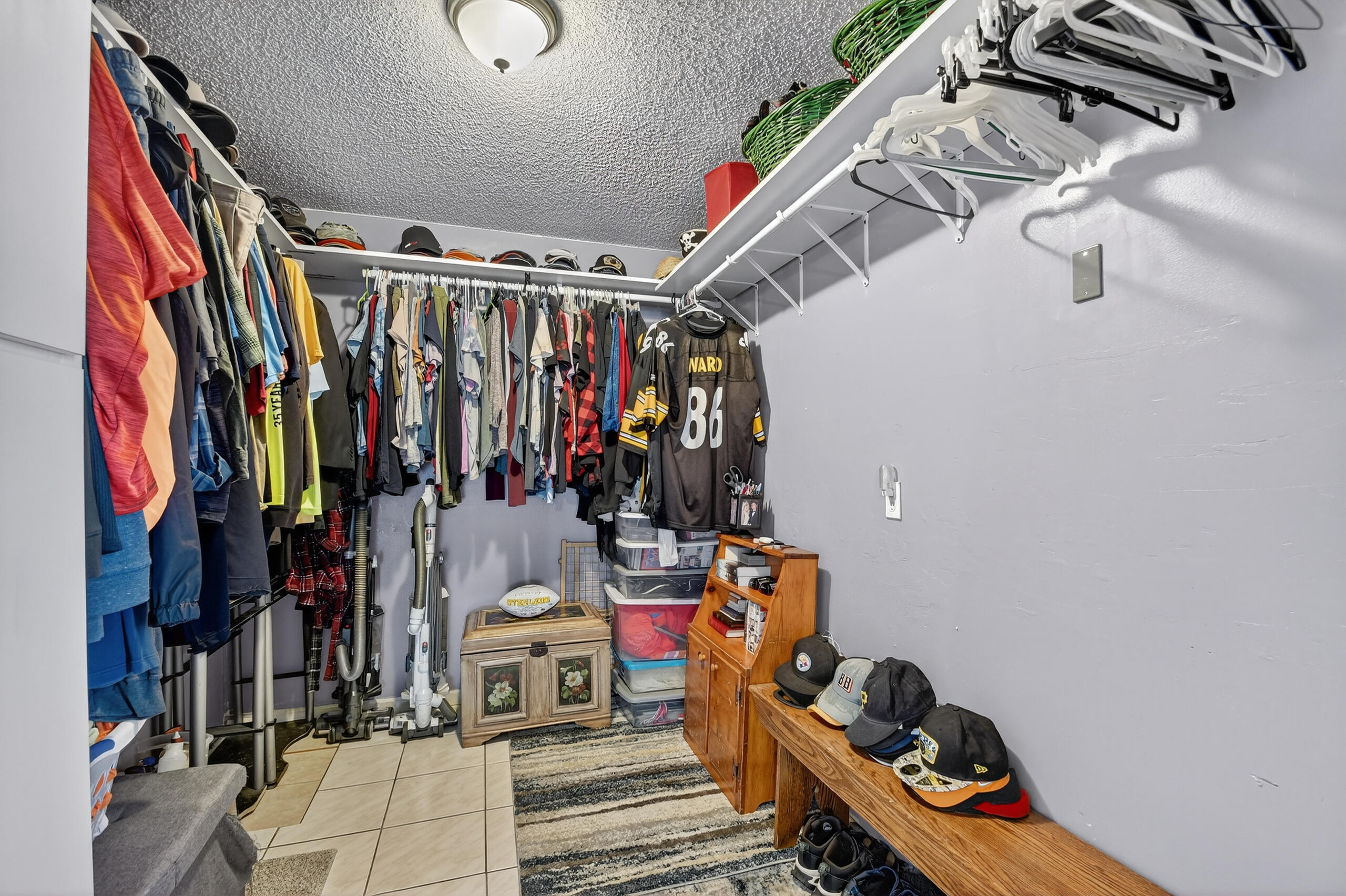 822 S Florida Mango Road