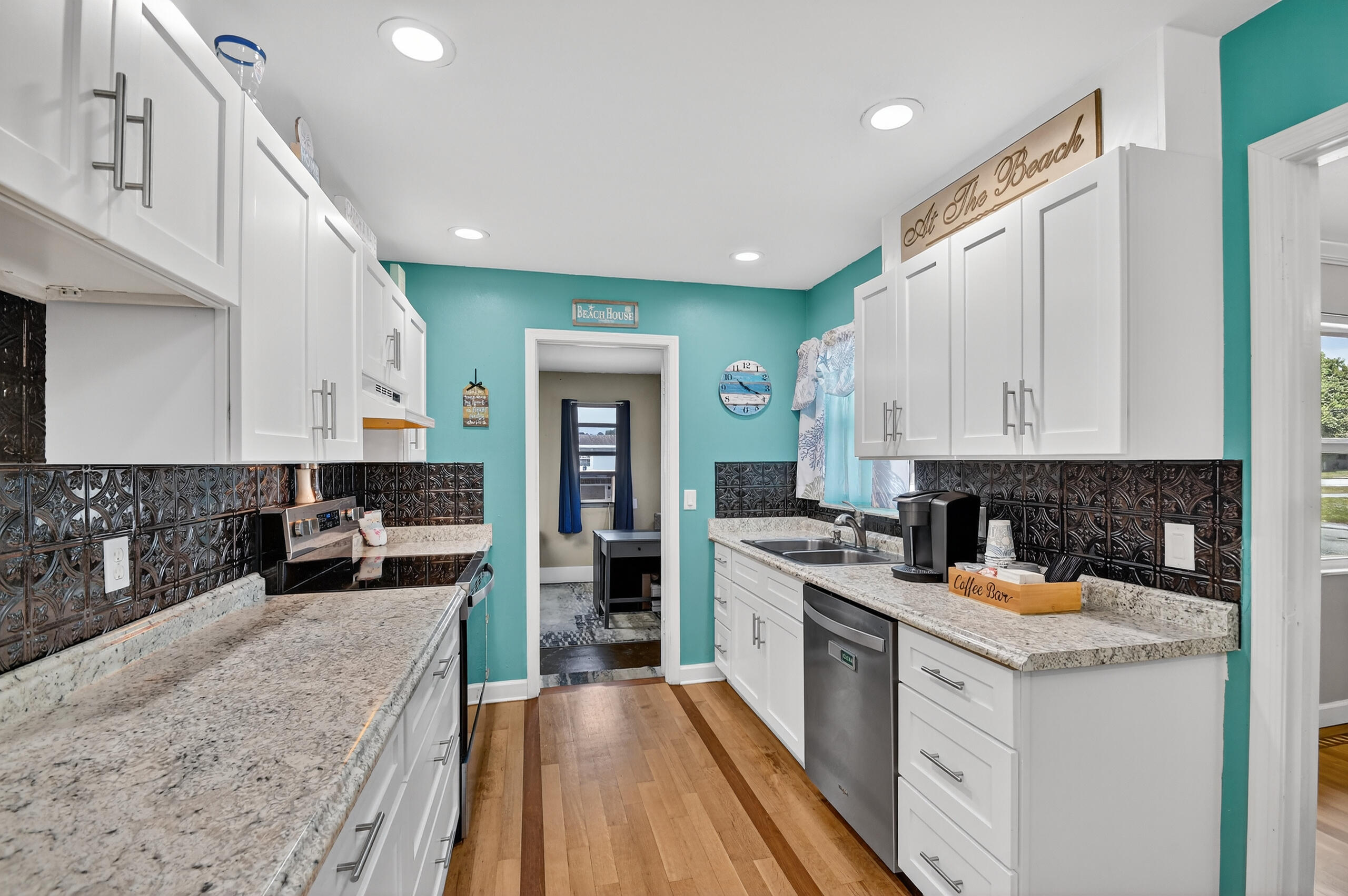 822 S Florida Mango Road