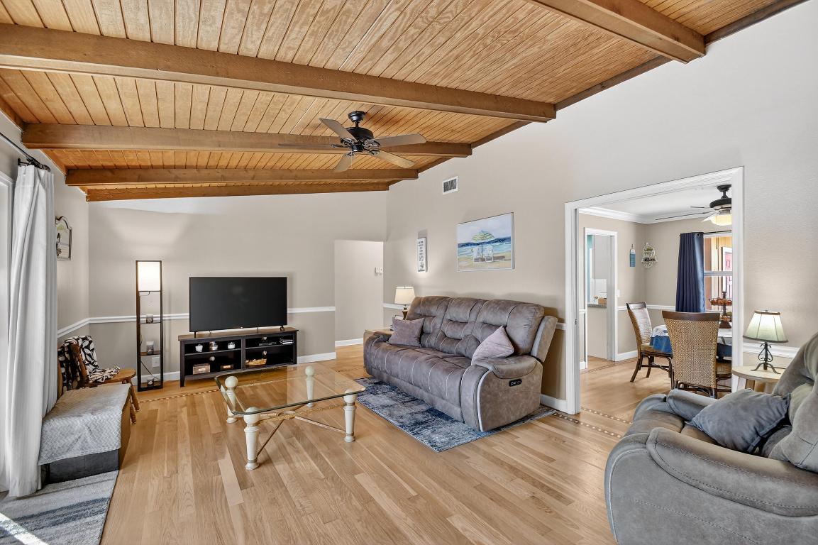 822 S Florida Mango Road