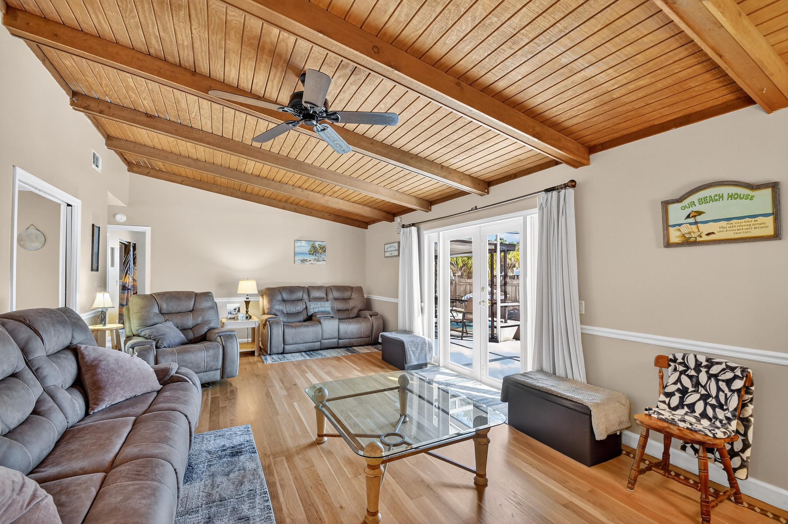 822 S Florida Mango Road