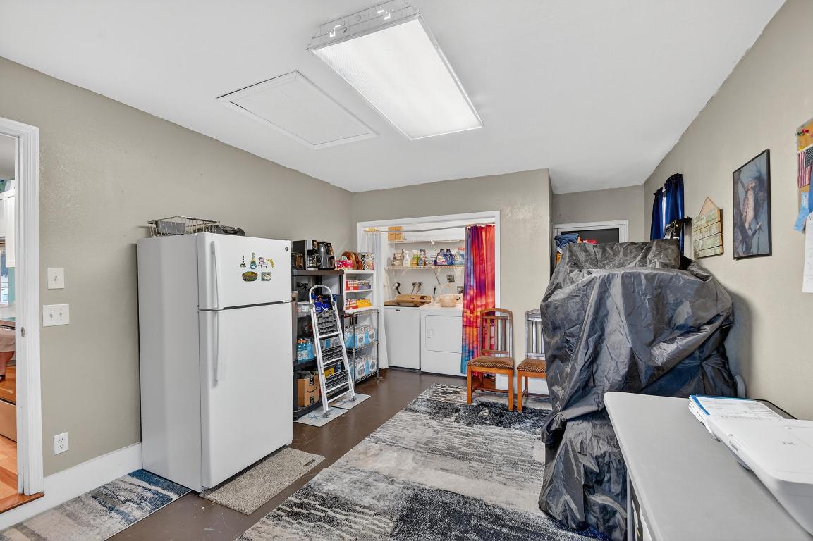 822 S Florida Mango Road