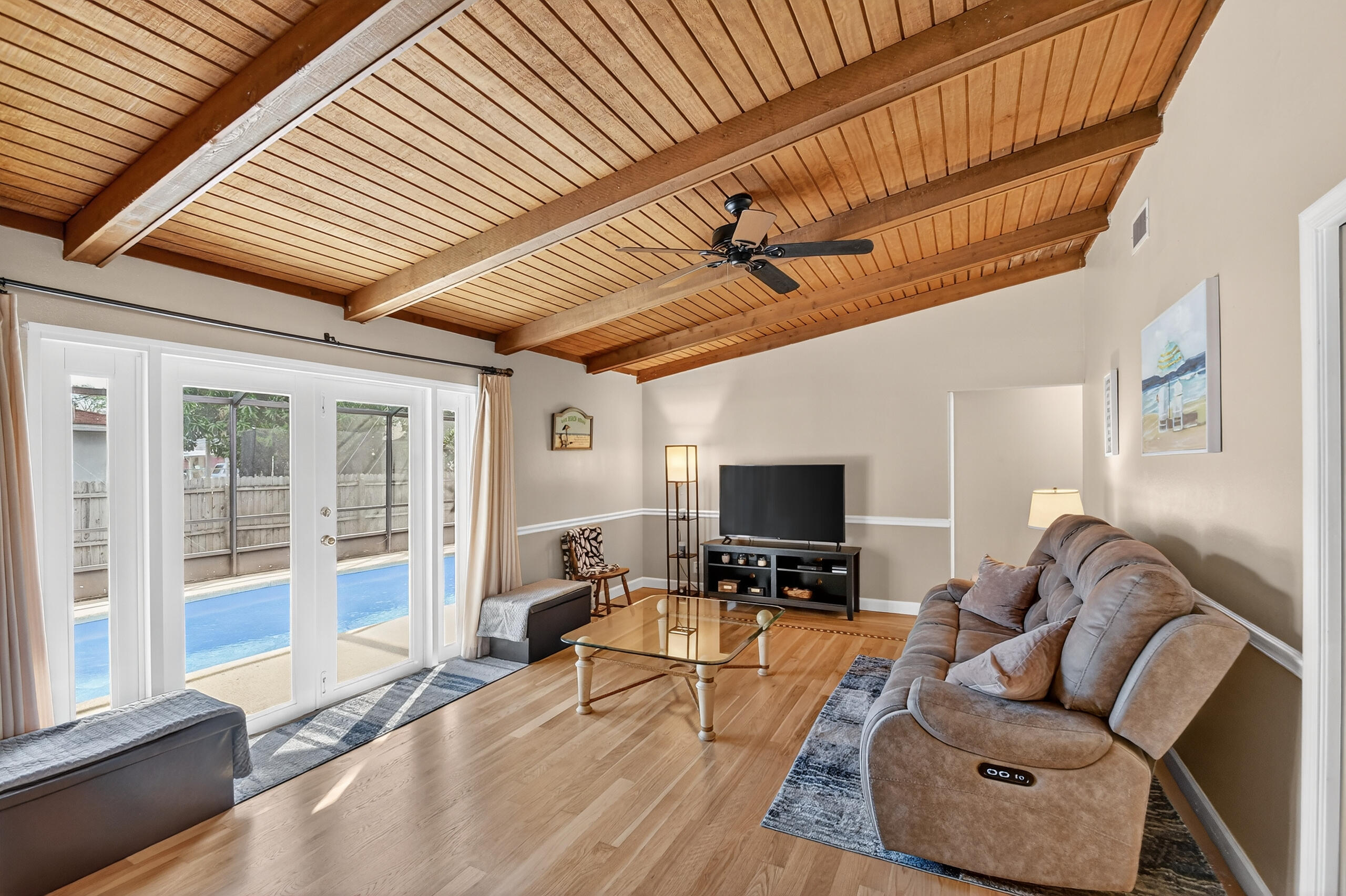 822 S Florida Mango Road