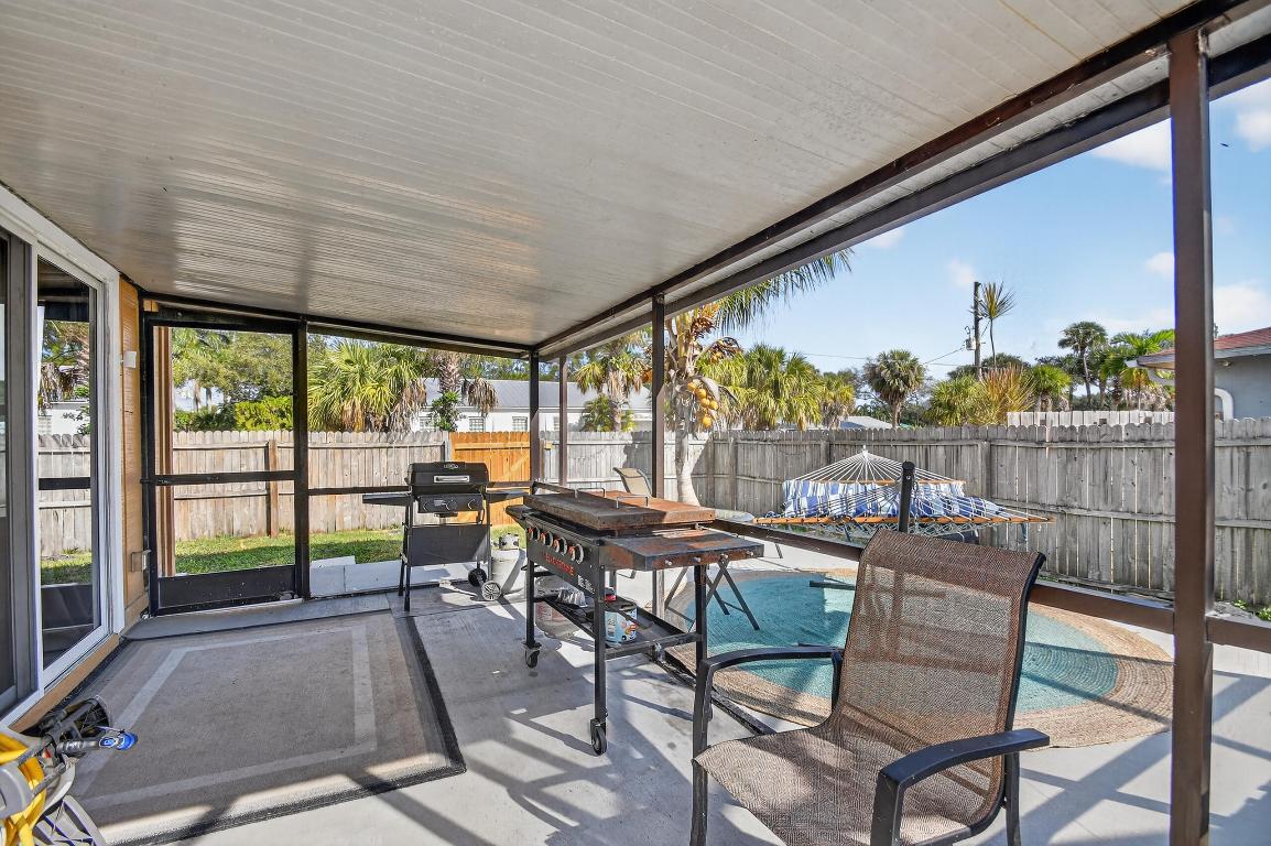 822 S Florida Mango Road