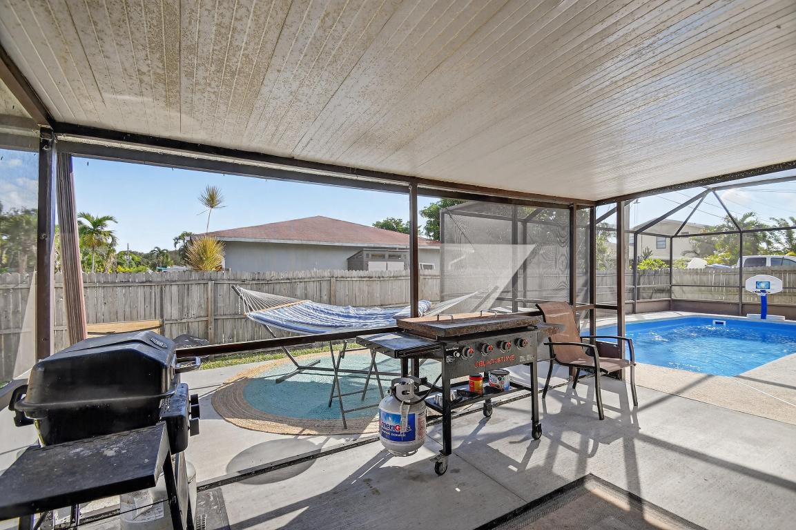 822 S Florida Mango Road