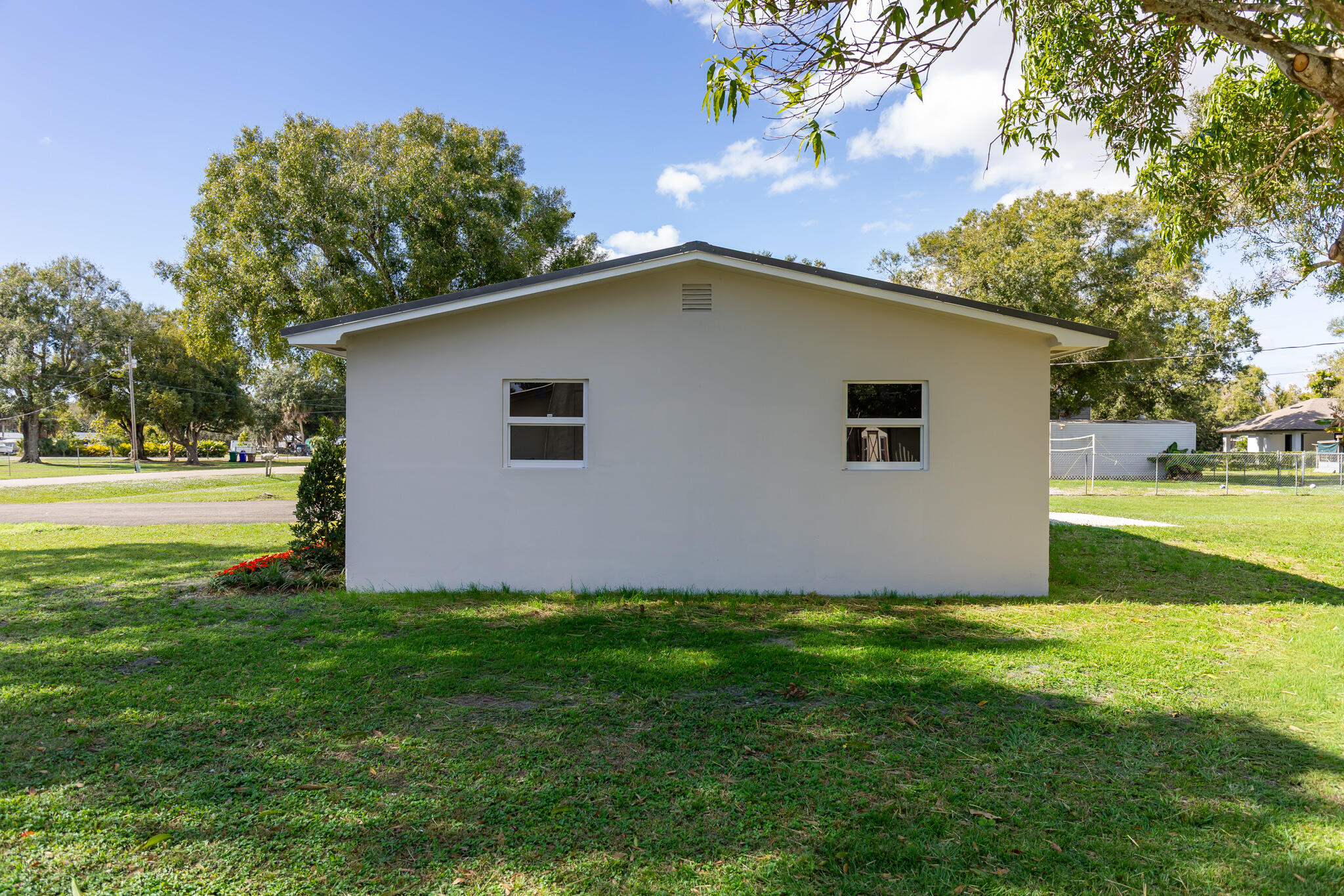 1008 SW 10th Street