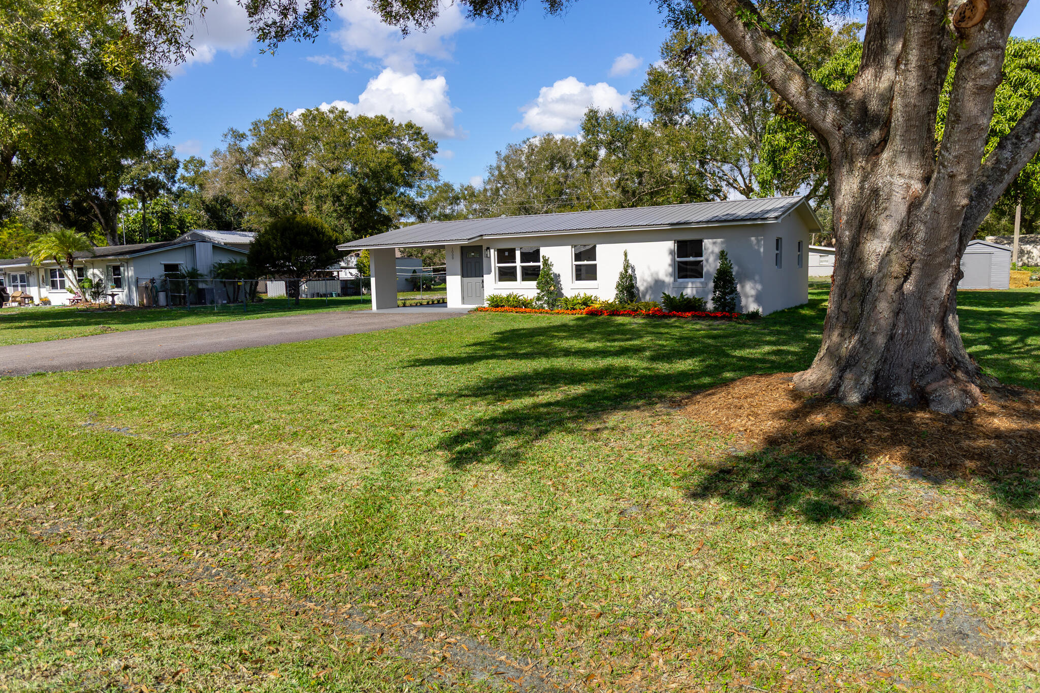 1008 SW 10th Street