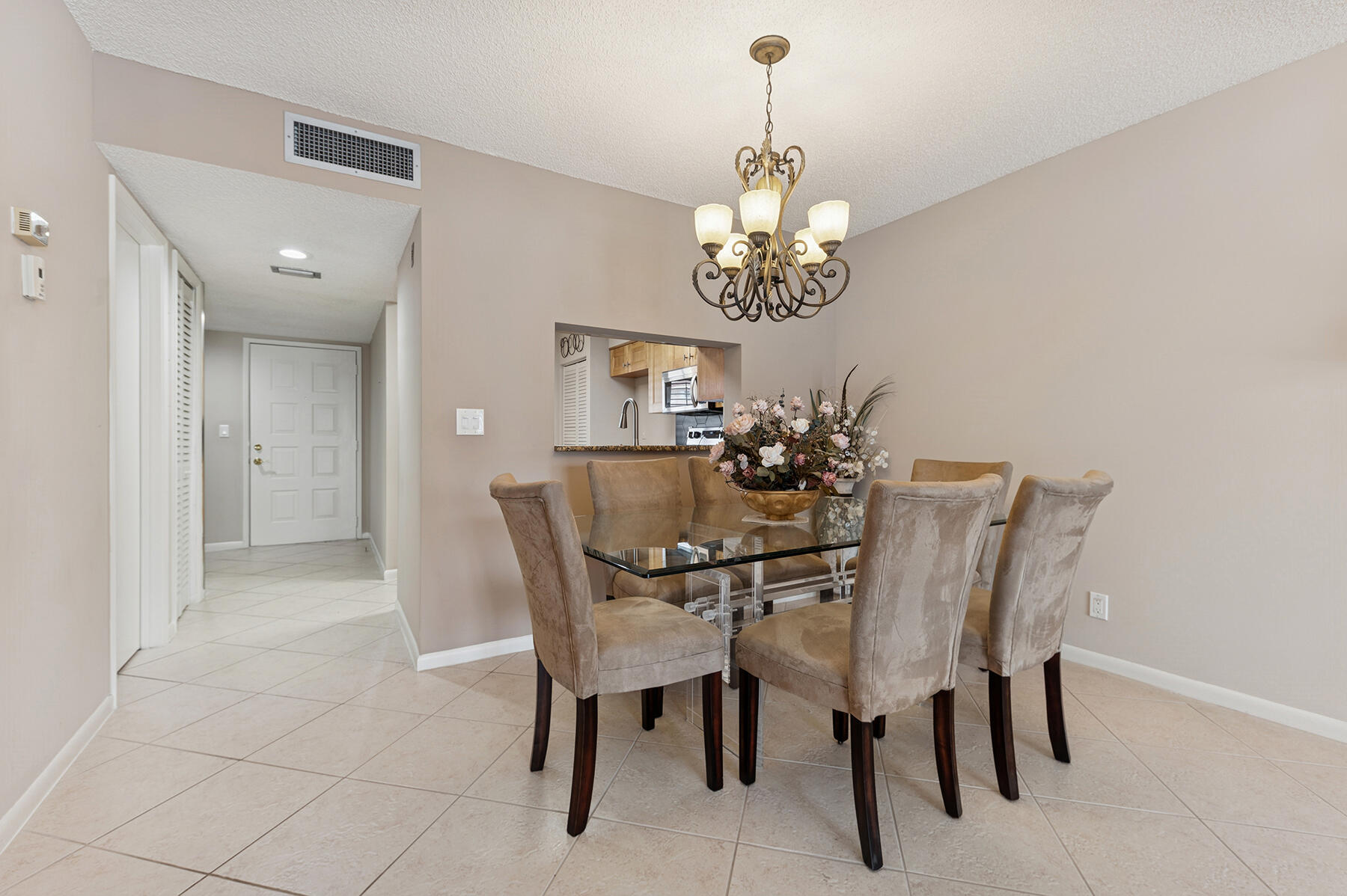 7280 Amberly Lane 208