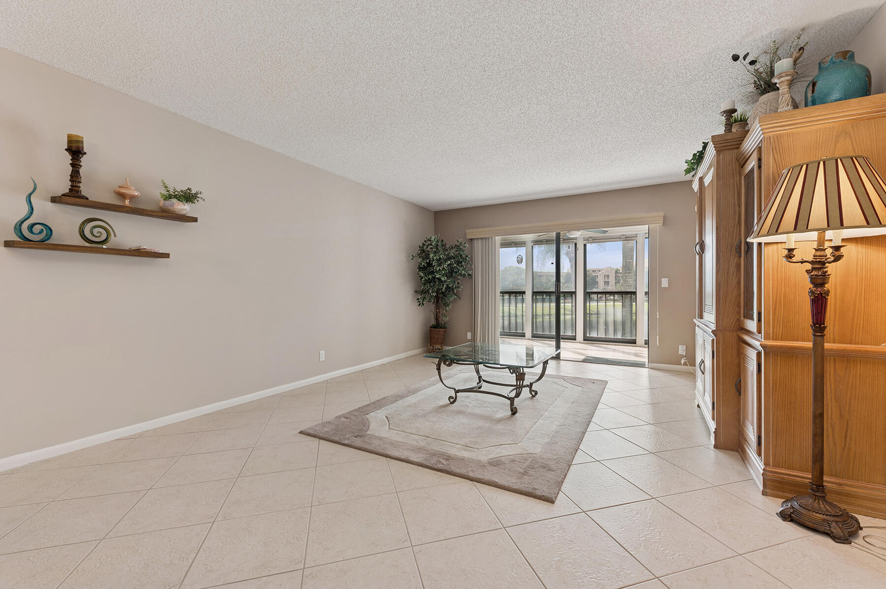 7280 Amberly Lane 208
