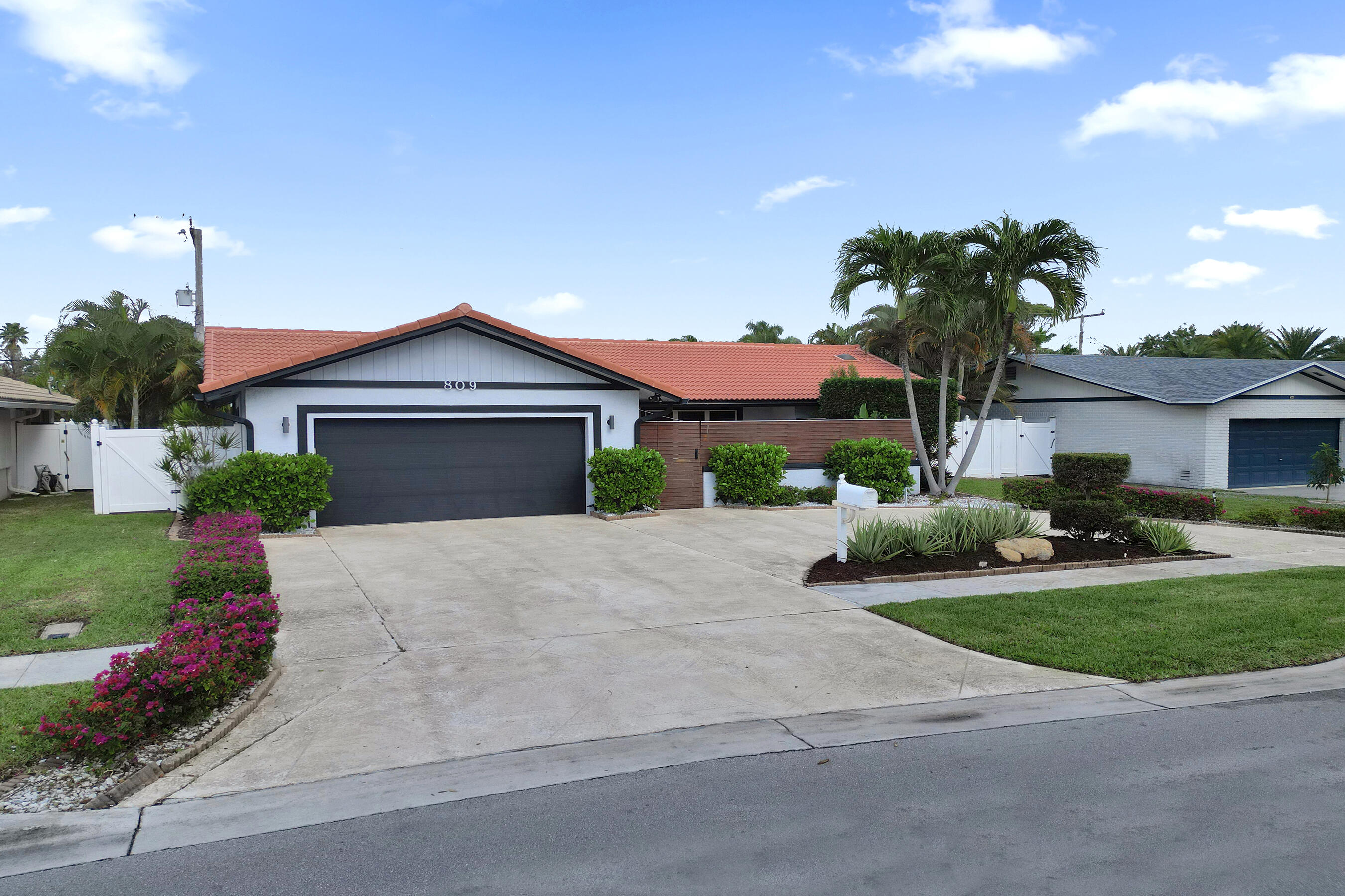 809 SE 13th Court