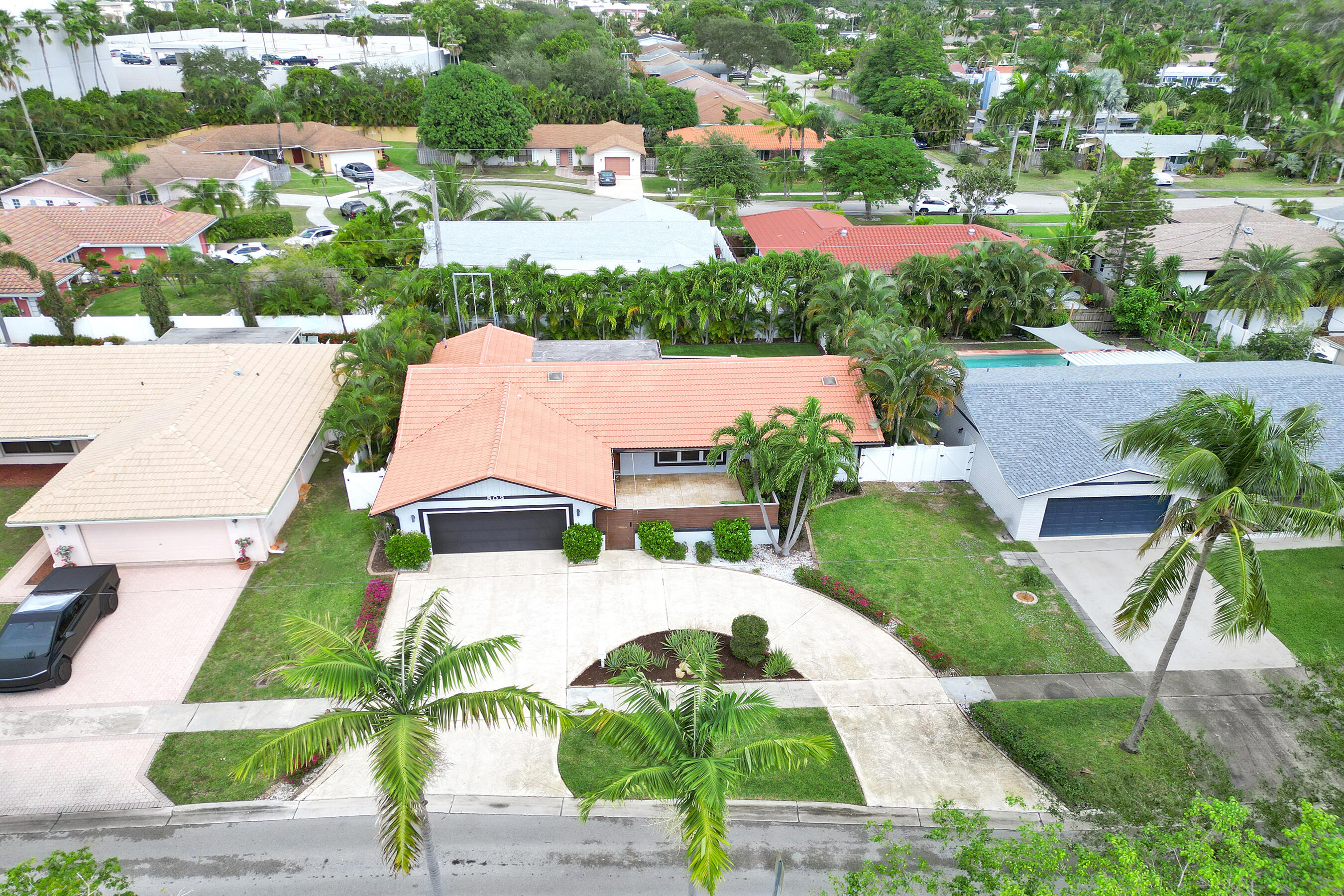 809 SE 13th Court