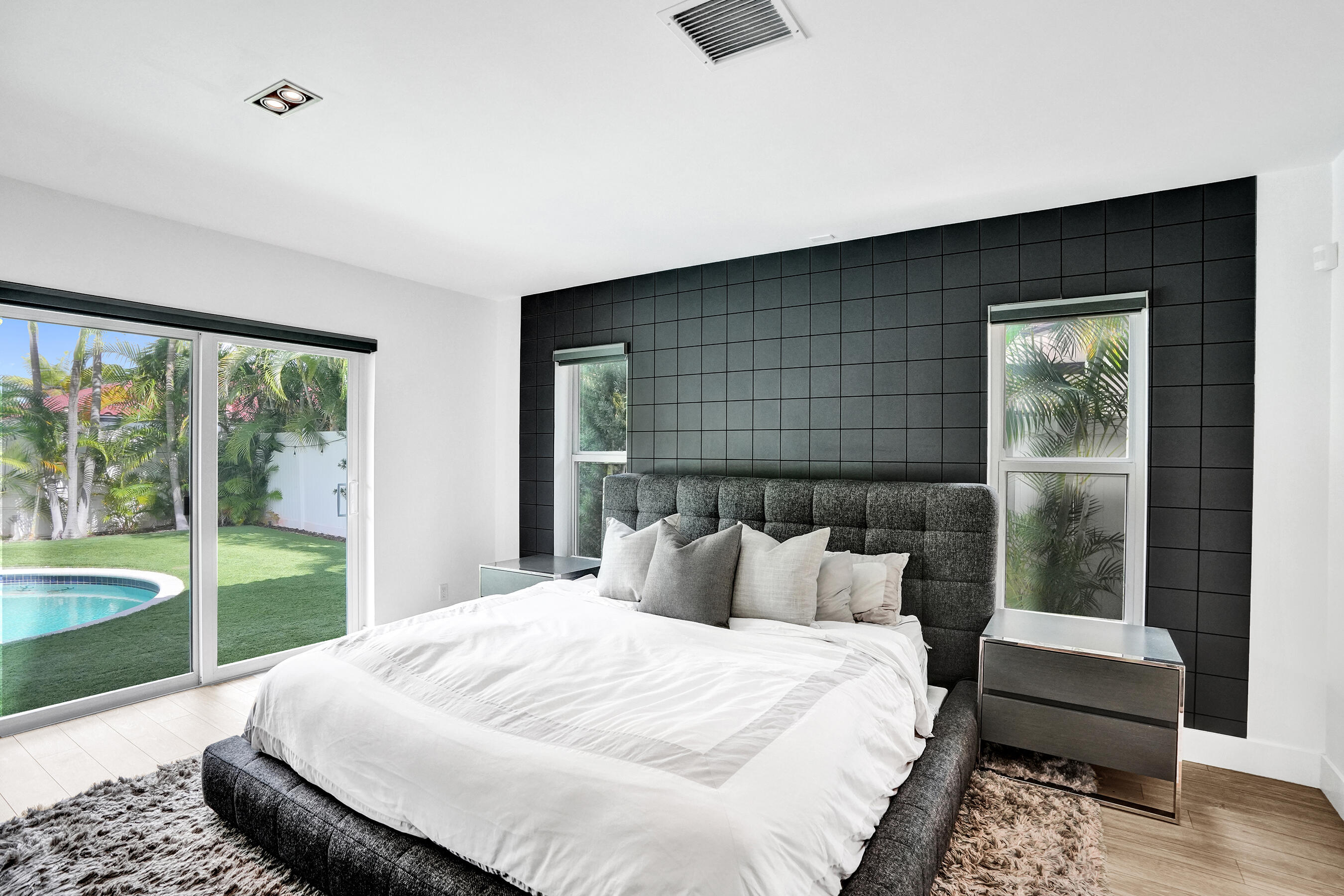 809 SE 13th Court