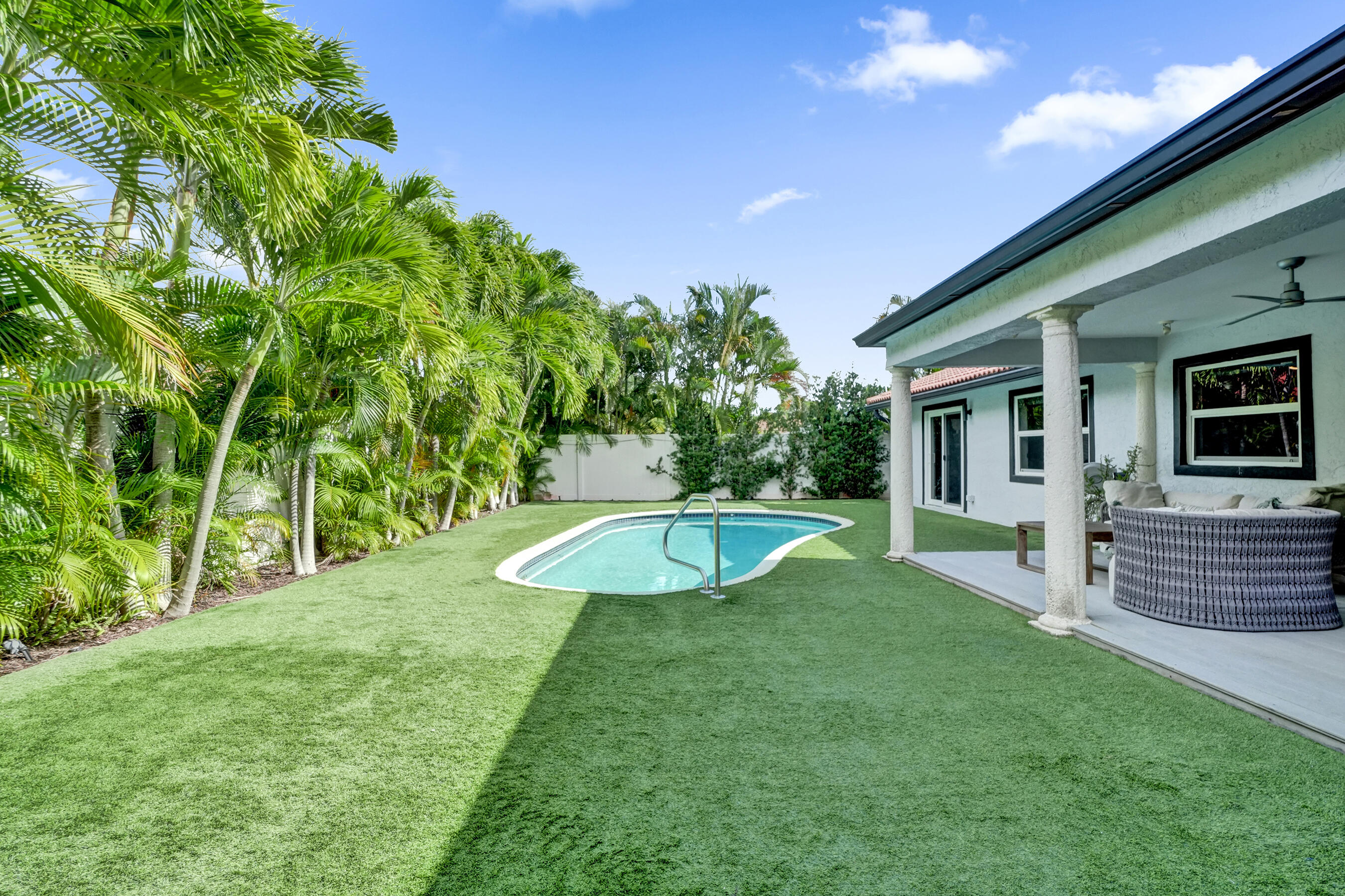 809 SE 13th Court