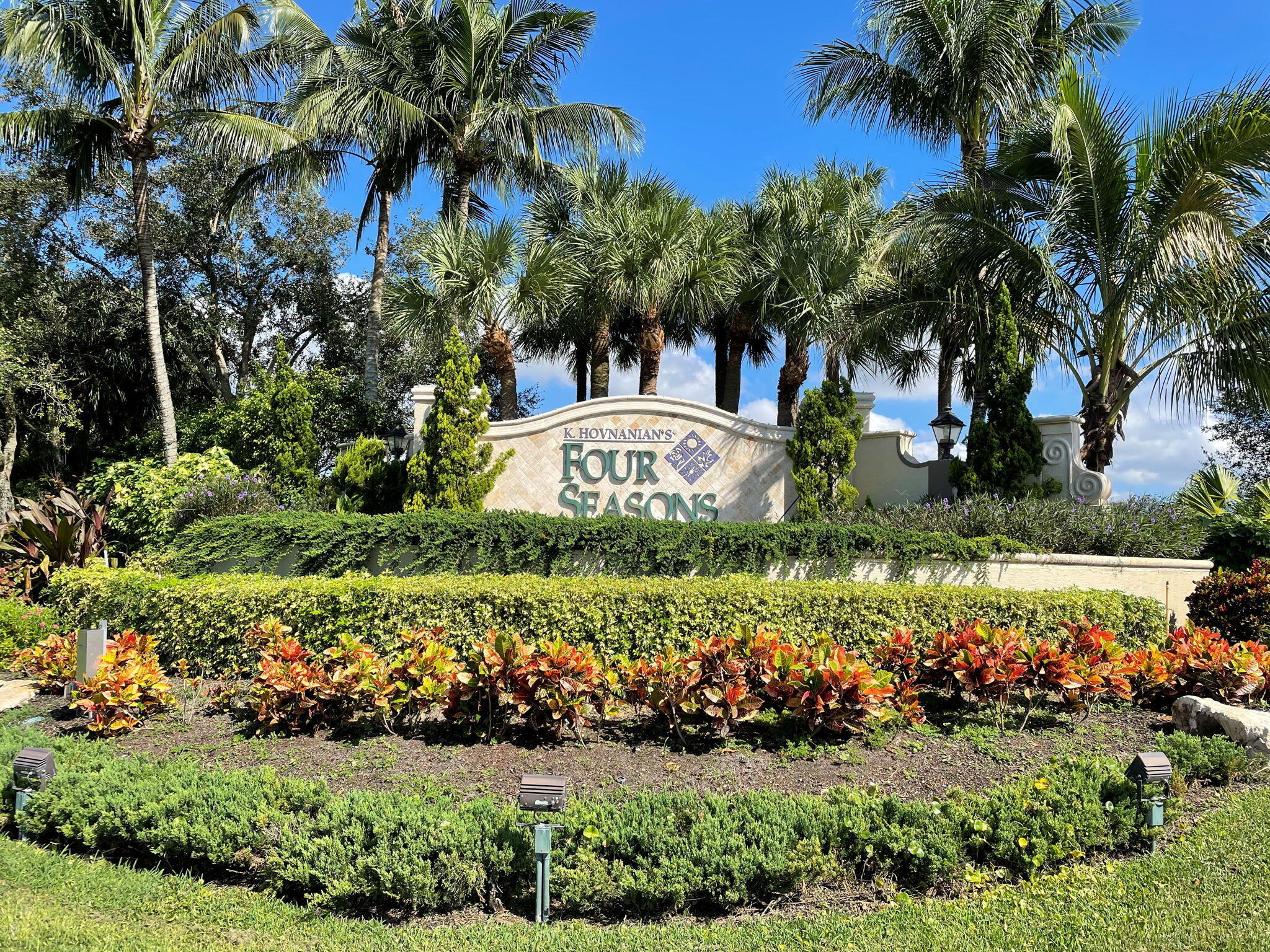 9362 Isles Cay Drive