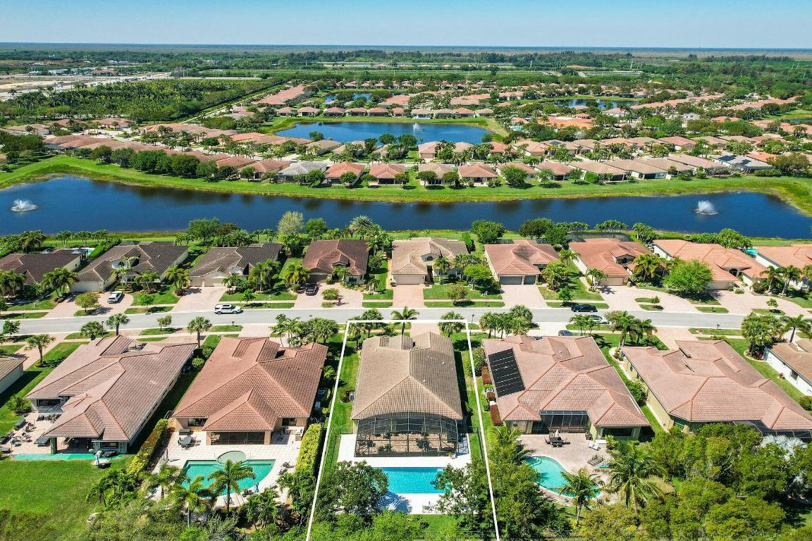 9362 Isles Cay Drive