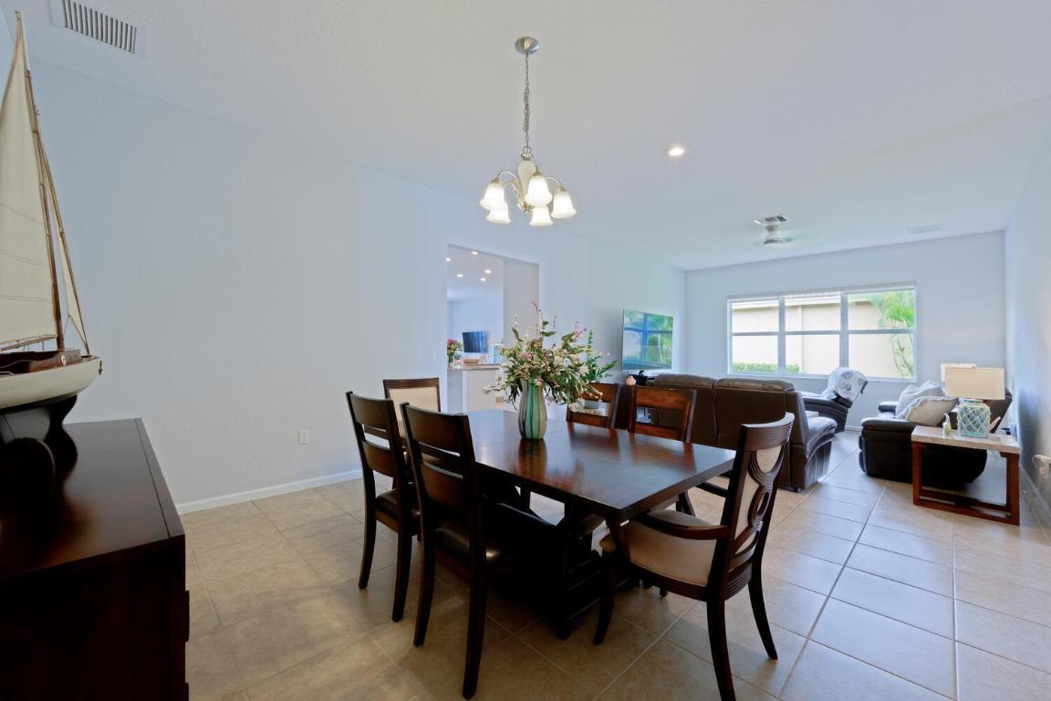 9362 Isles Cay Drive