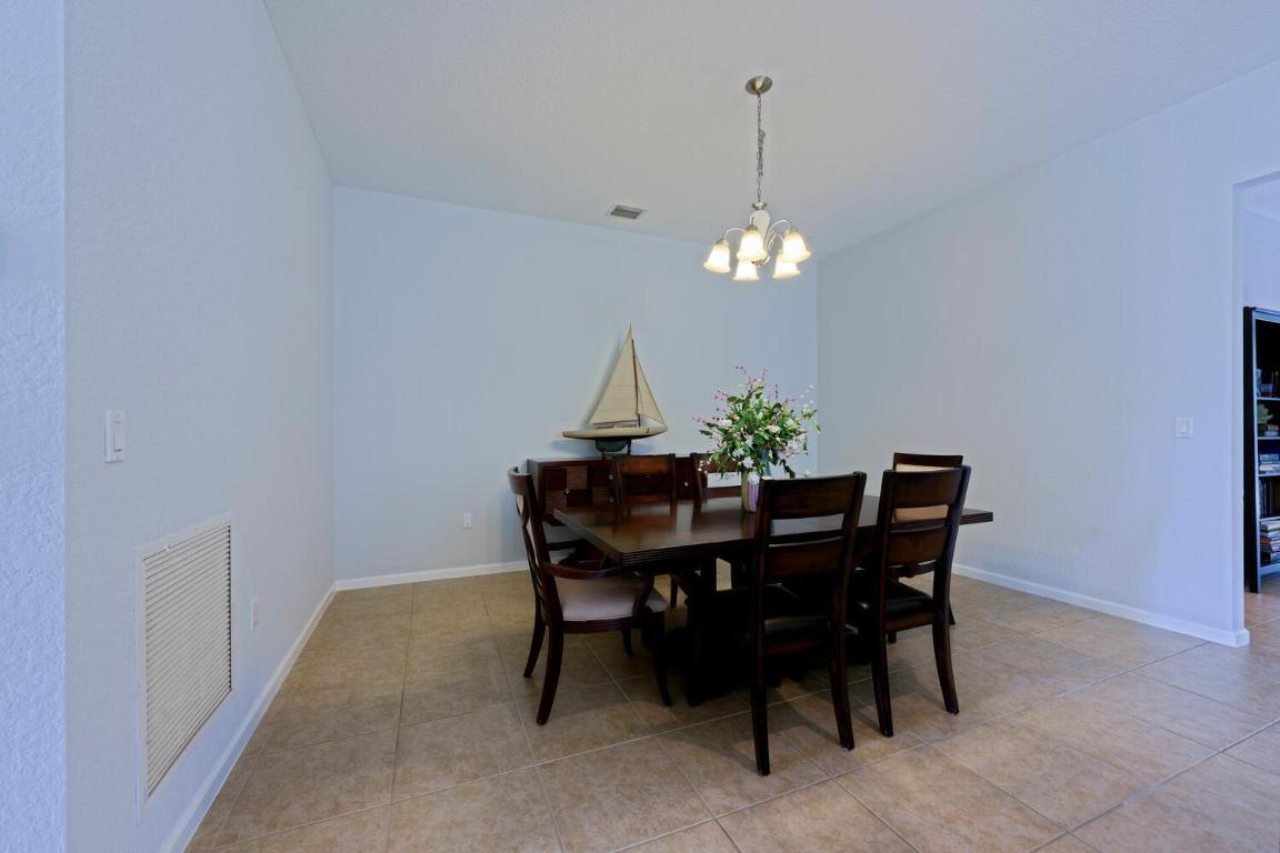 9362 Isles Cay Drive