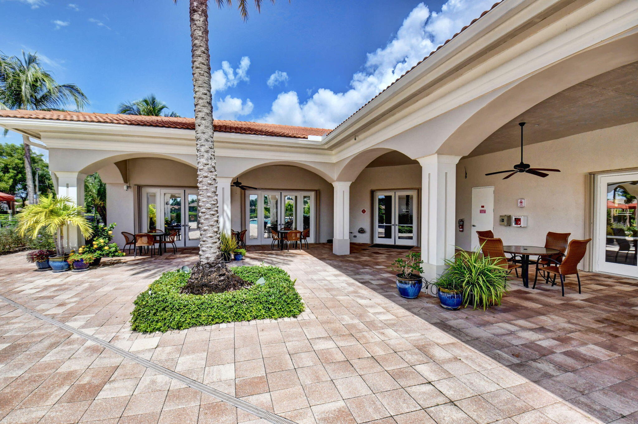 9362 Isles Cay Drive