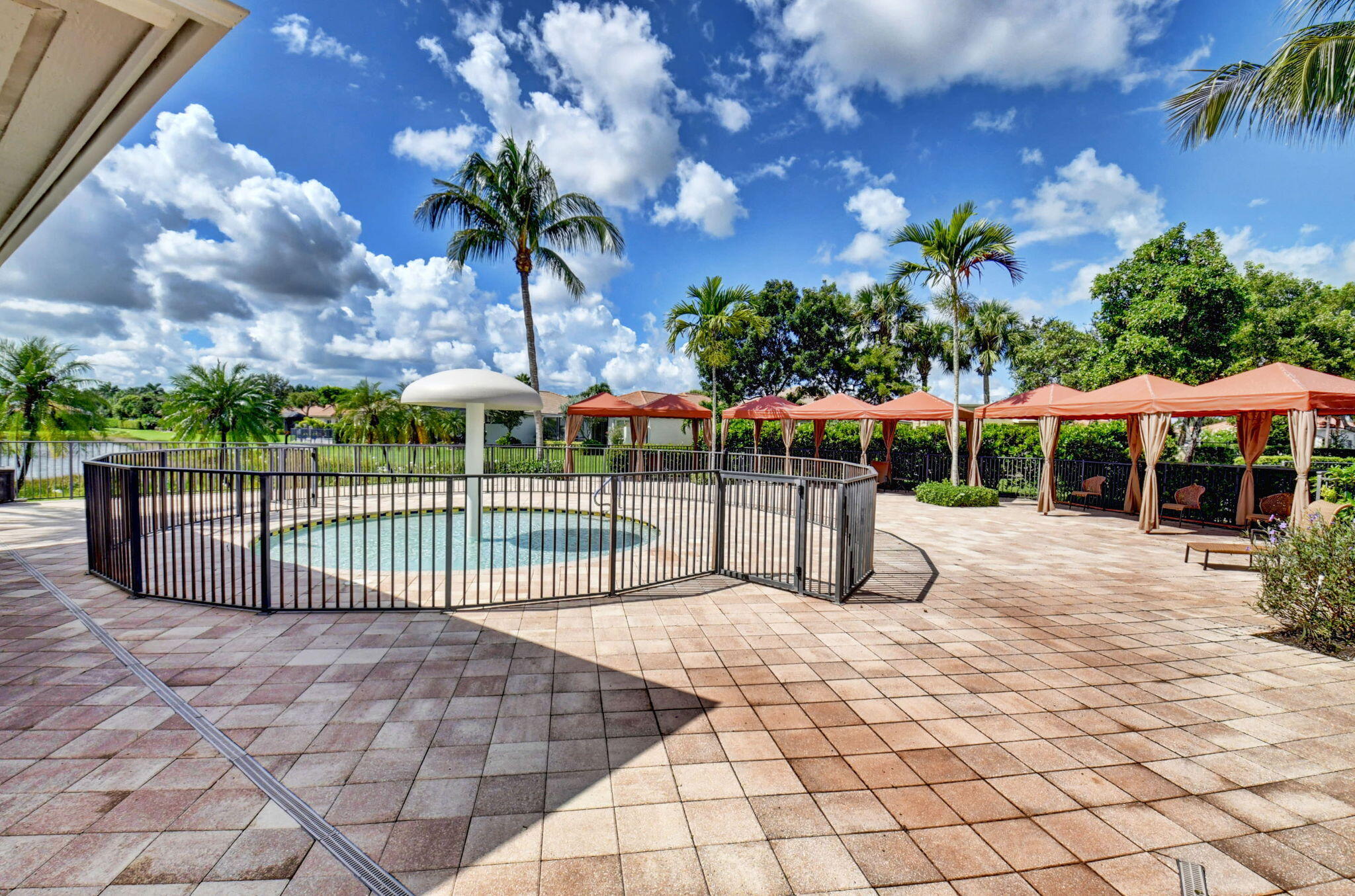 9362 Isles Cay Drive
