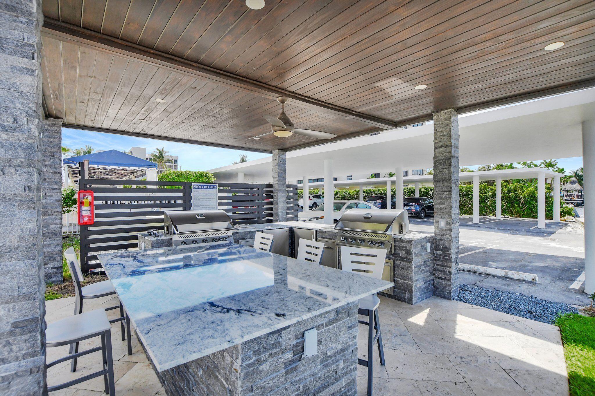 2200 S Ocean Boulevard 202