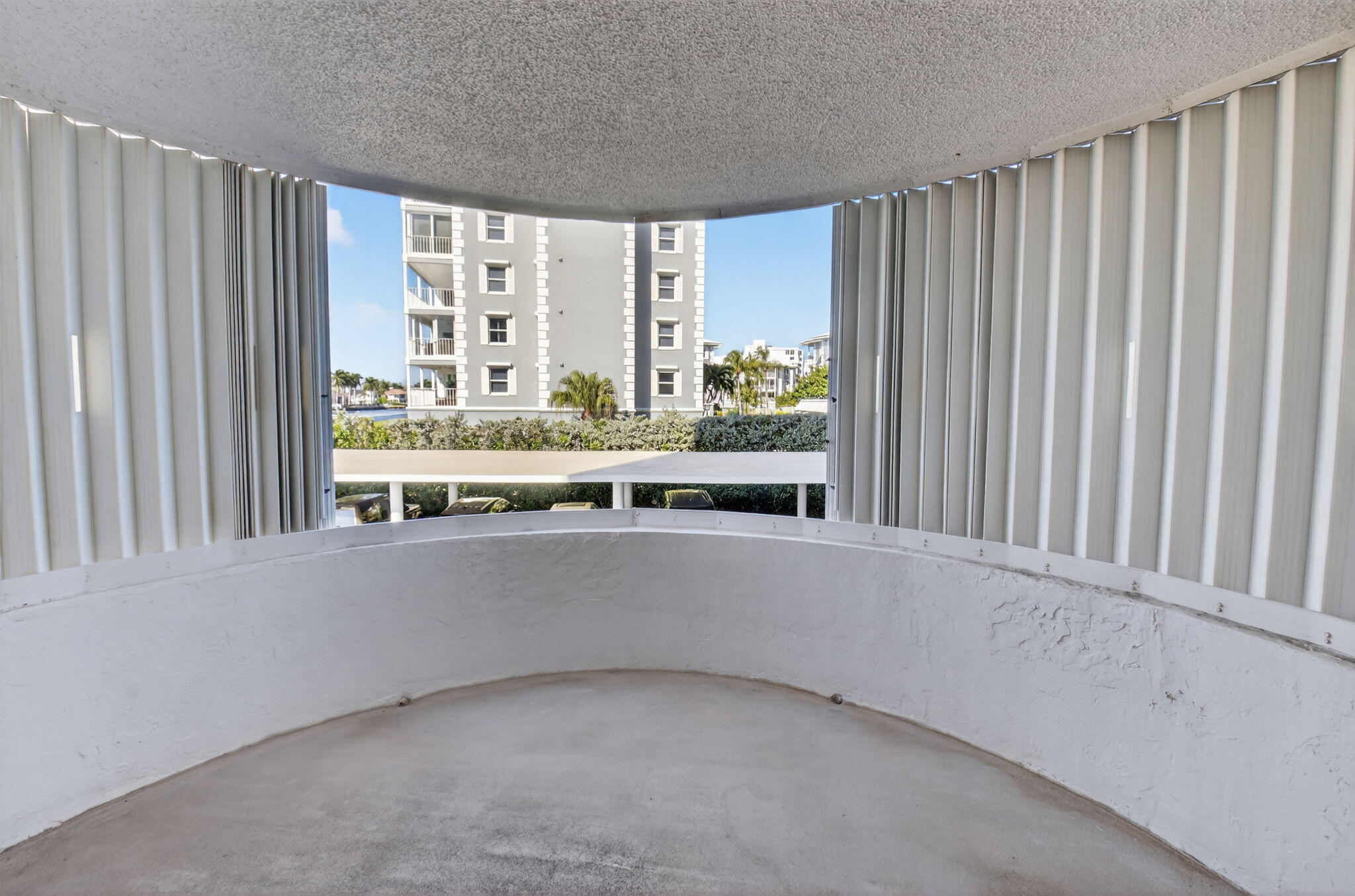 2200 S Ocean Boulevard 202
