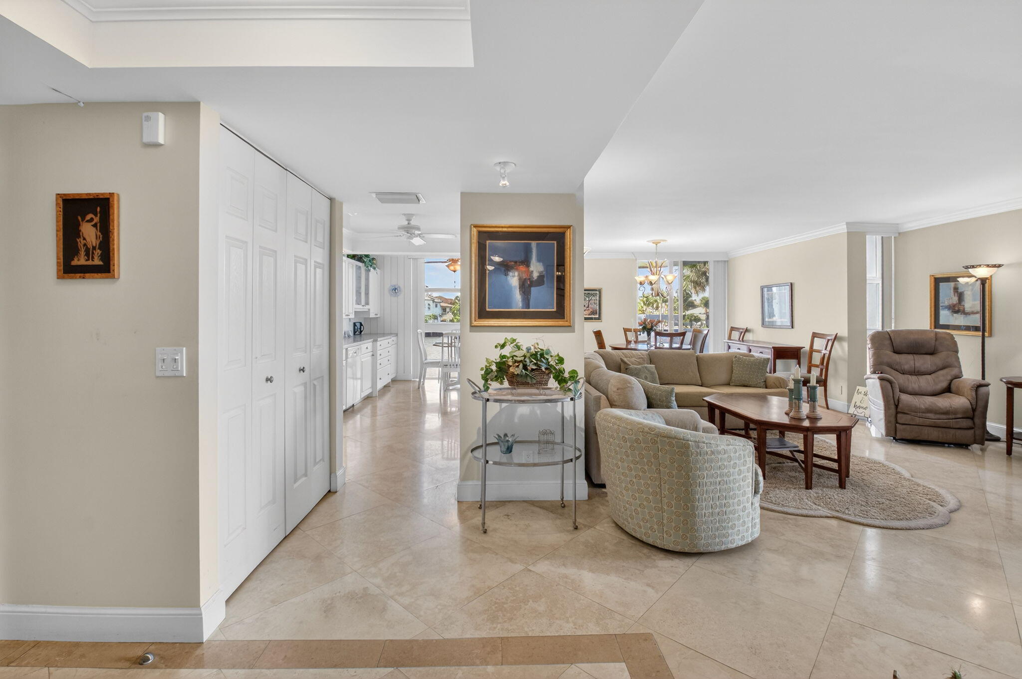 2200 S Ocean Boulevard 202