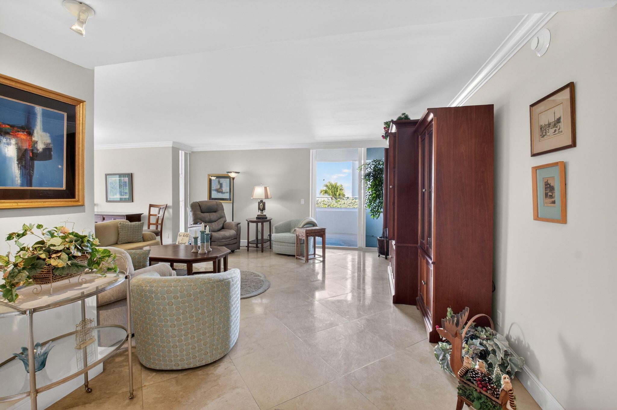 2200 S Ocean Boulevard 202