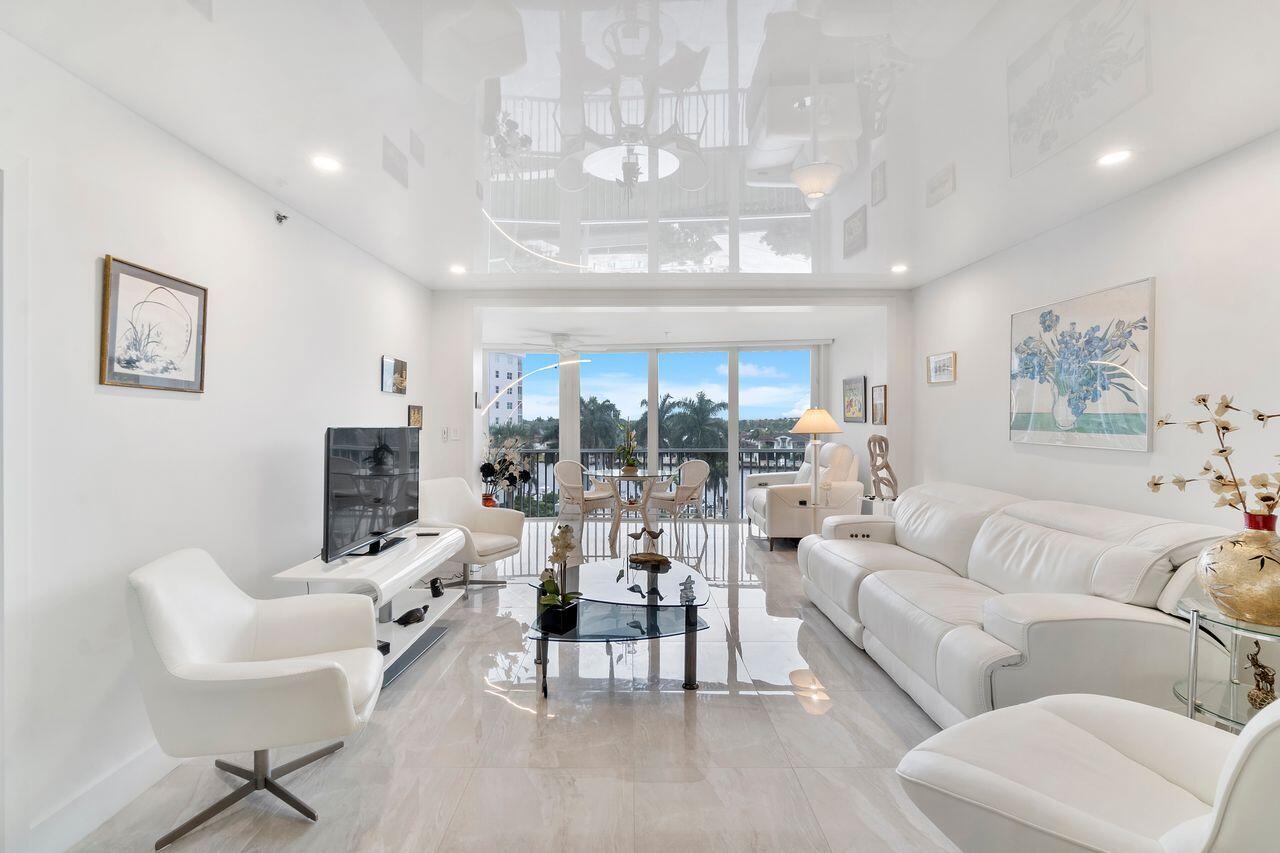 3224 S Ocean Boulevard 615-B