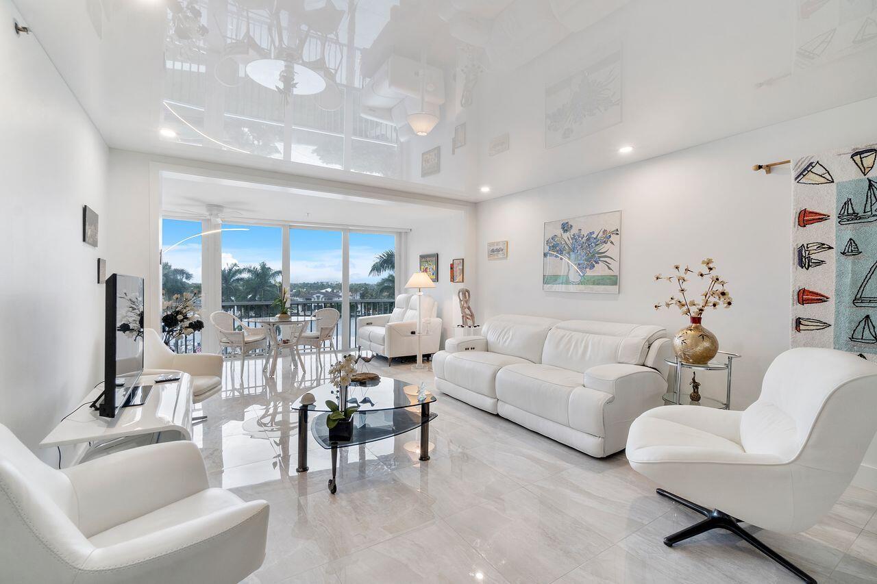 3224 S Ocean Boulevard 615-B
