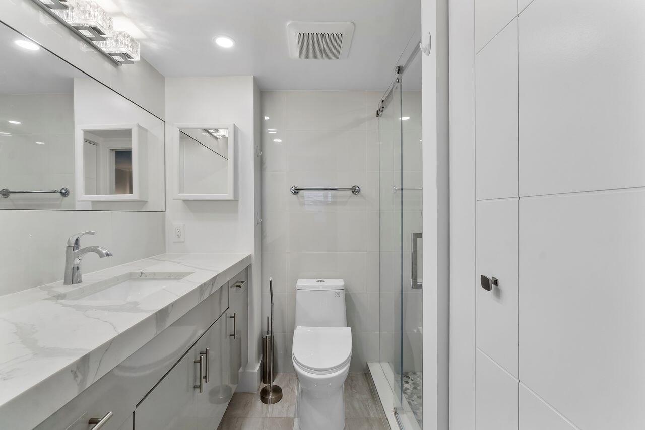 3224 S Ocean Boulevard 615-B