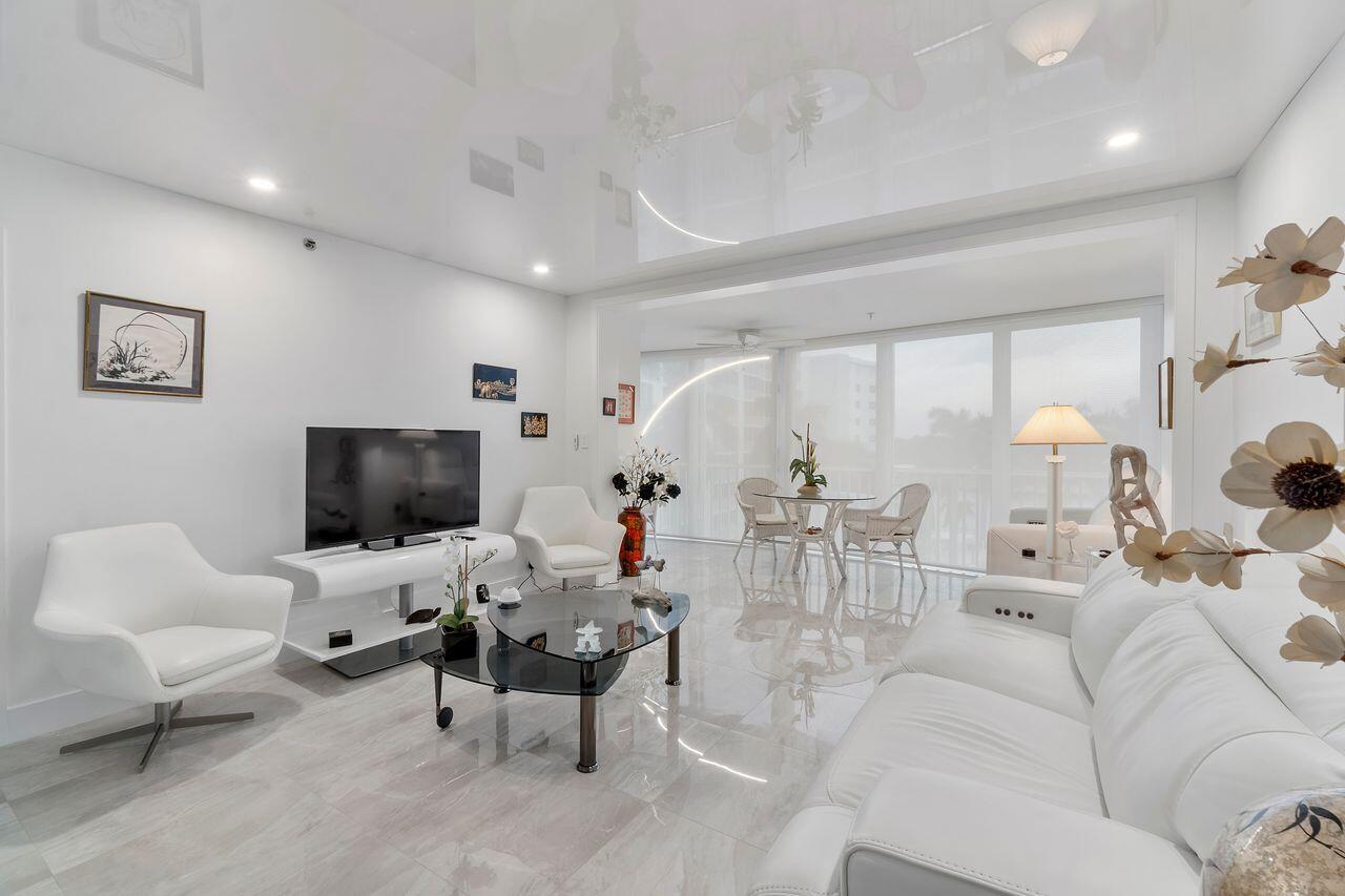 3224 S Ocean Boulevard 615-B