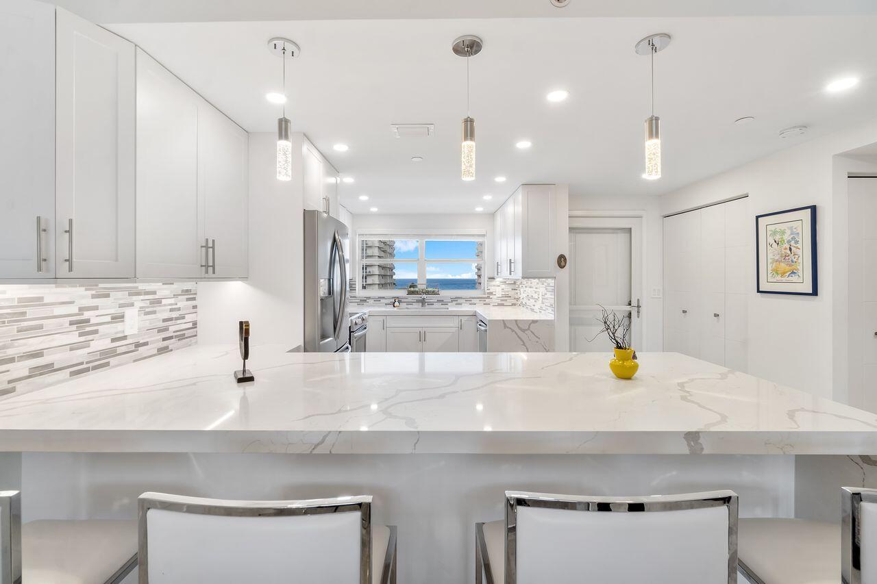 3224 S Ocean Boulevard 615-B