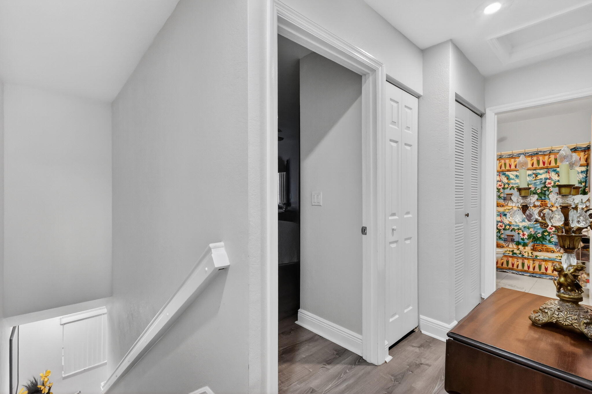 6698 Old Farm Trail