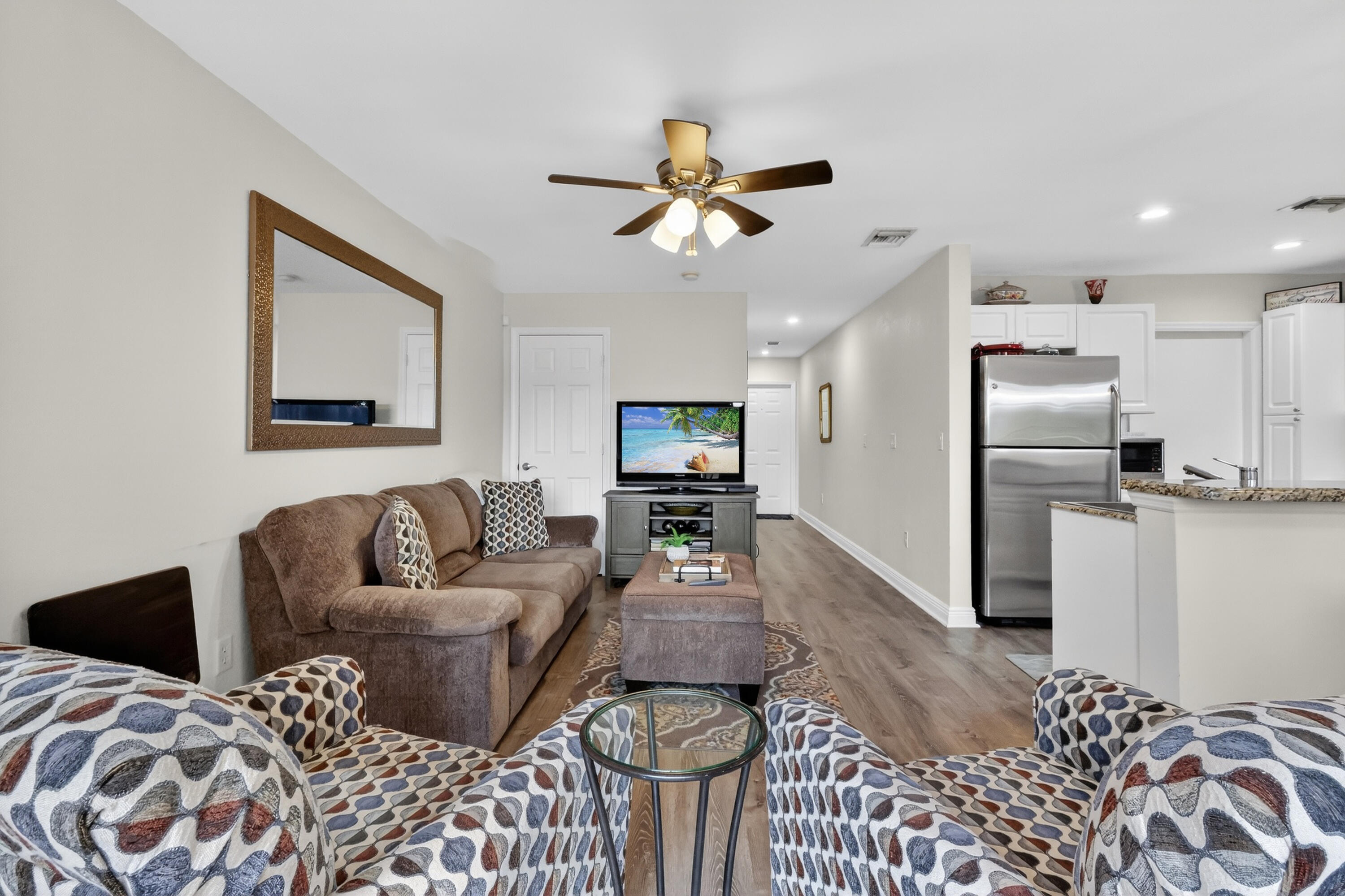 6698 Old Farm Trail