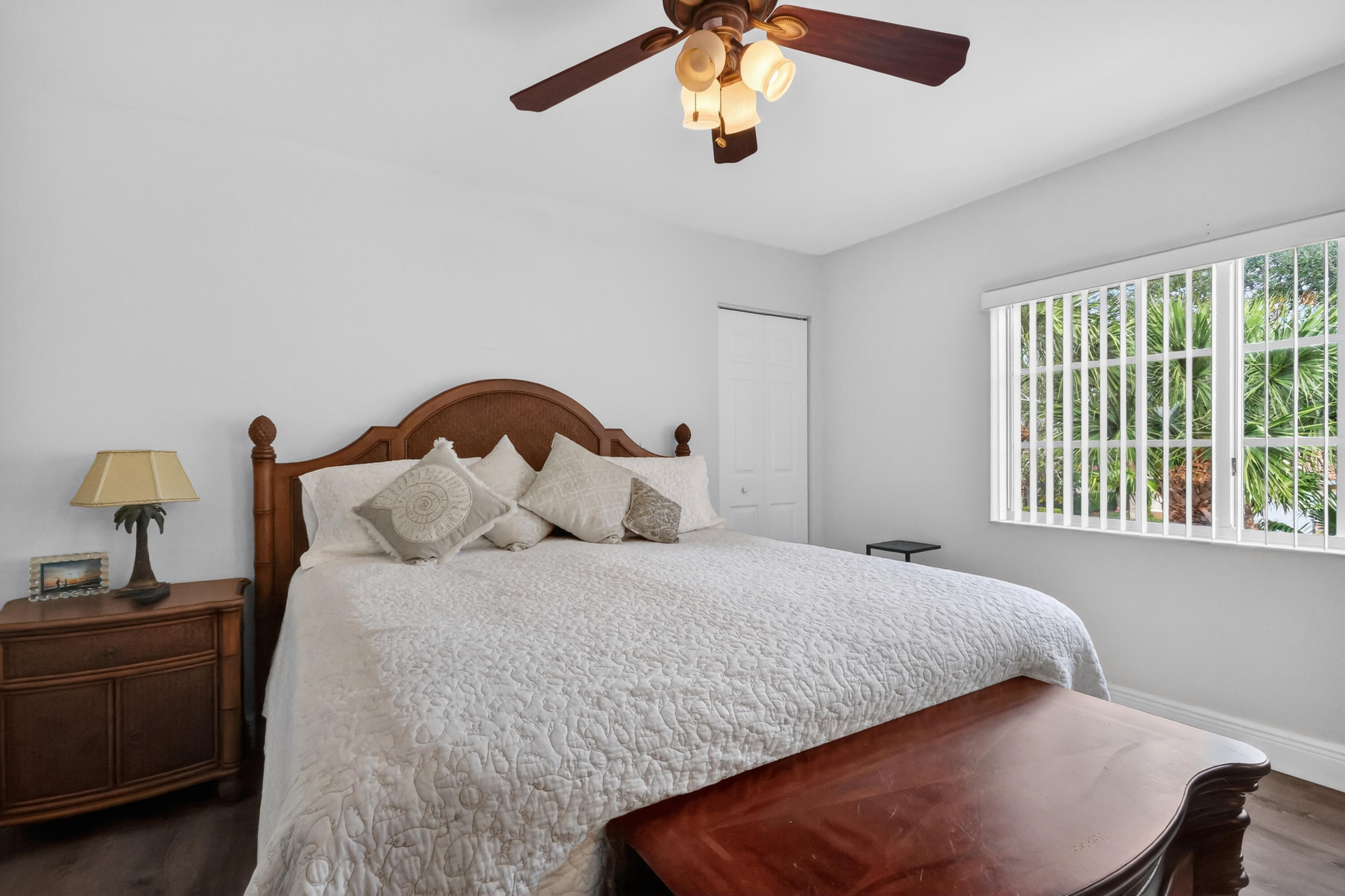 6698 Old Farm Trail