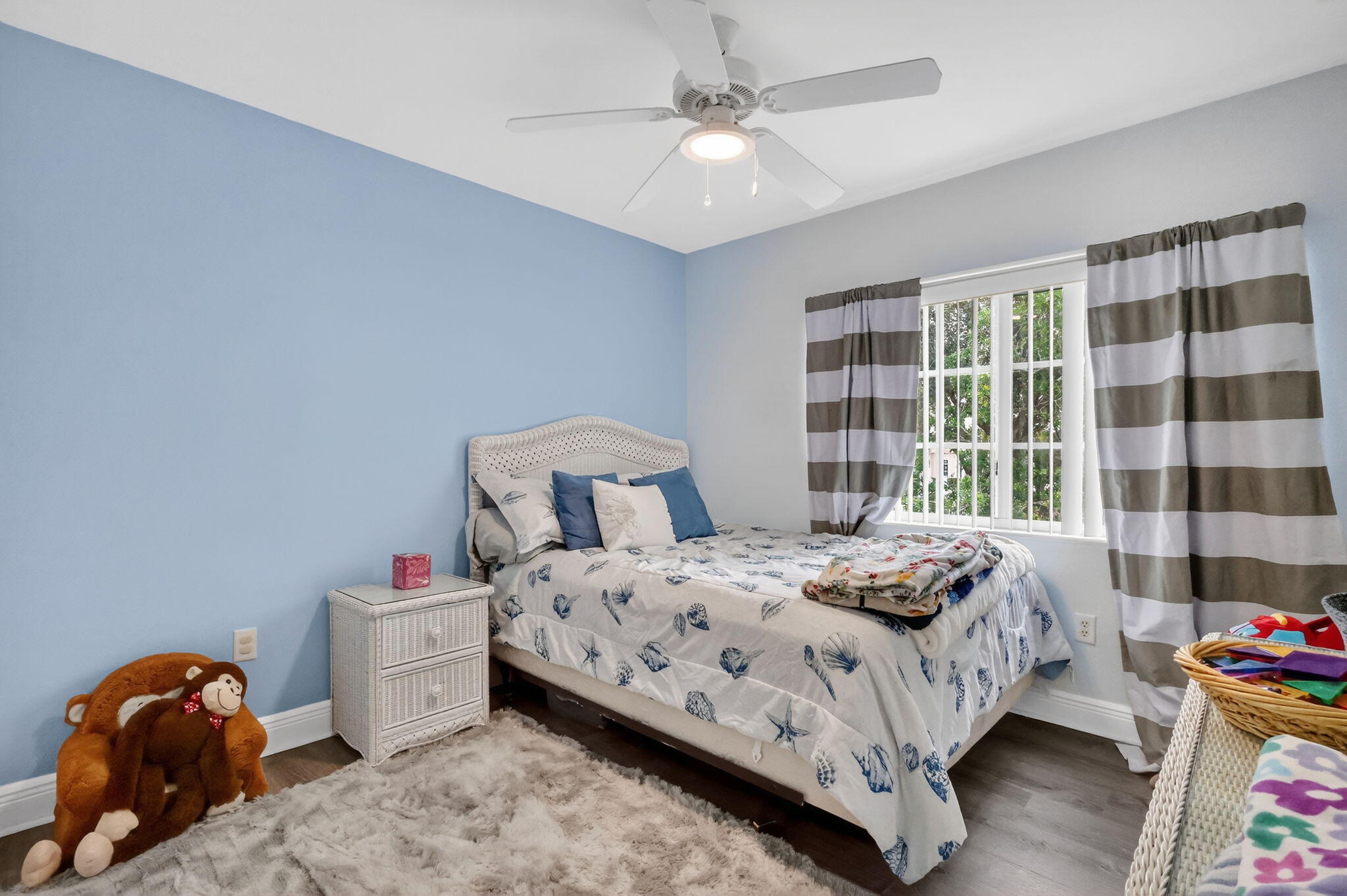 6698 Old Farm Trail