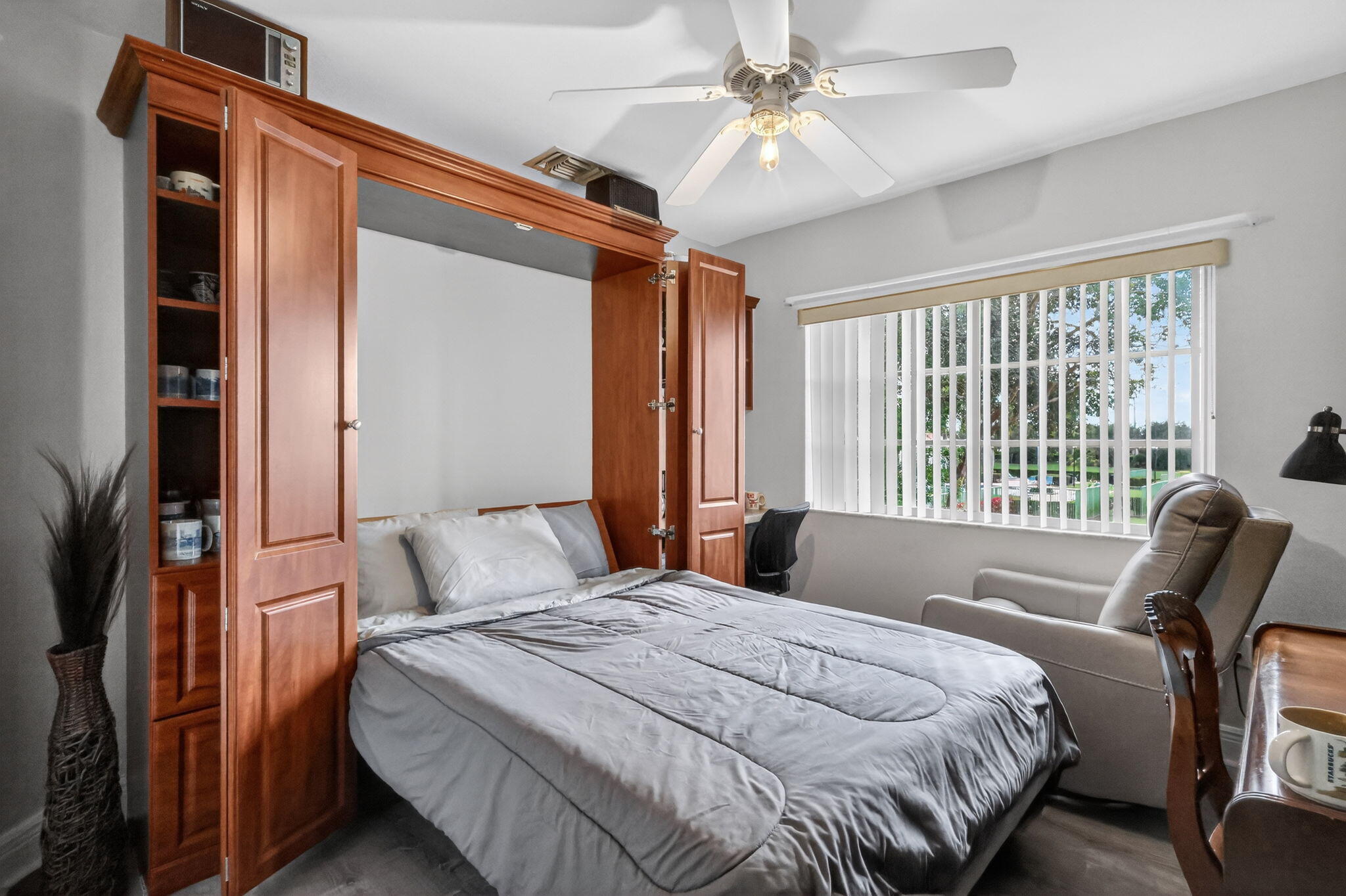 6698 Old Farm Trail