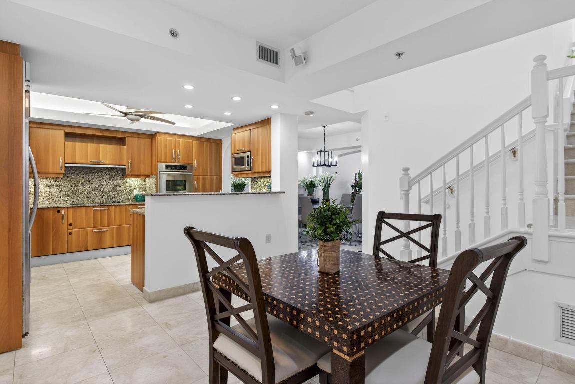 2051 SE 3rd Street Th8