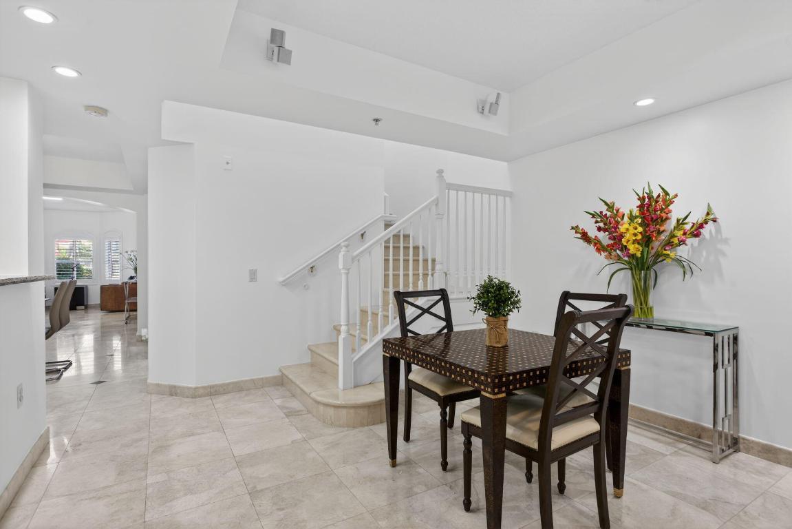 2051 SE 3rd Street Th8