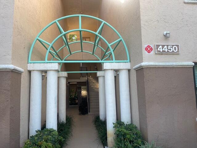 4450 NW 30th Street 218