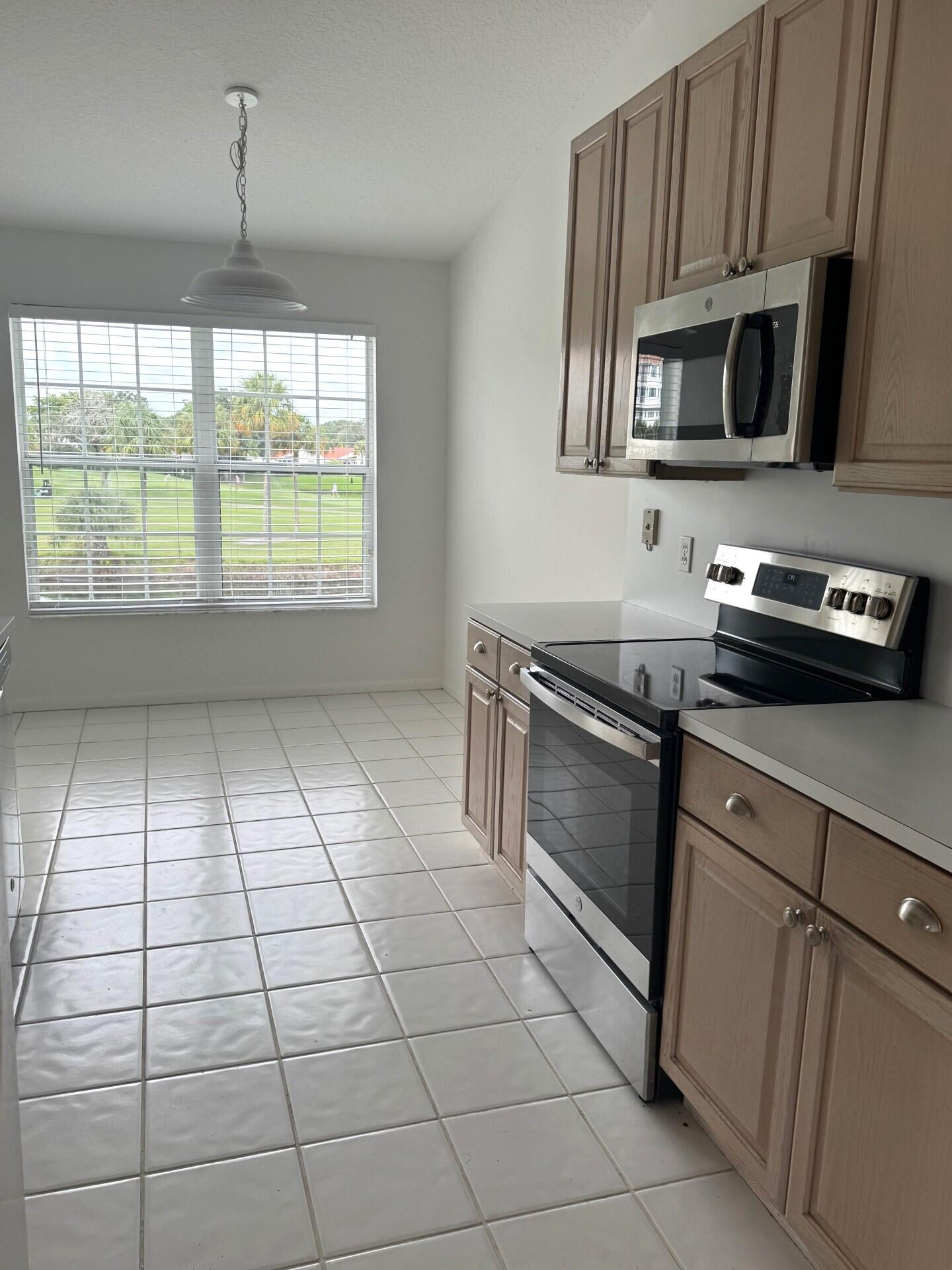17061 Emile Street 8